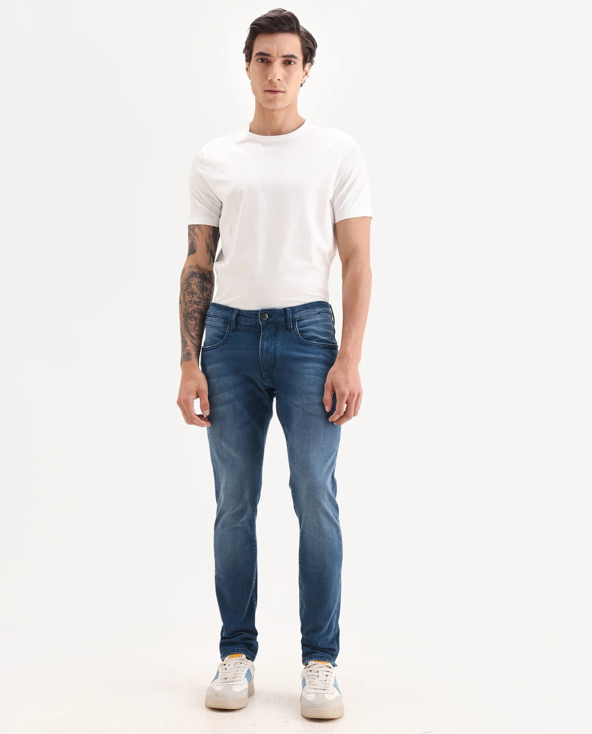 Rare Rabbit Men's Knoxo Blue Cotton Blend Fabric Hawk Slim Fit Plain Jeans