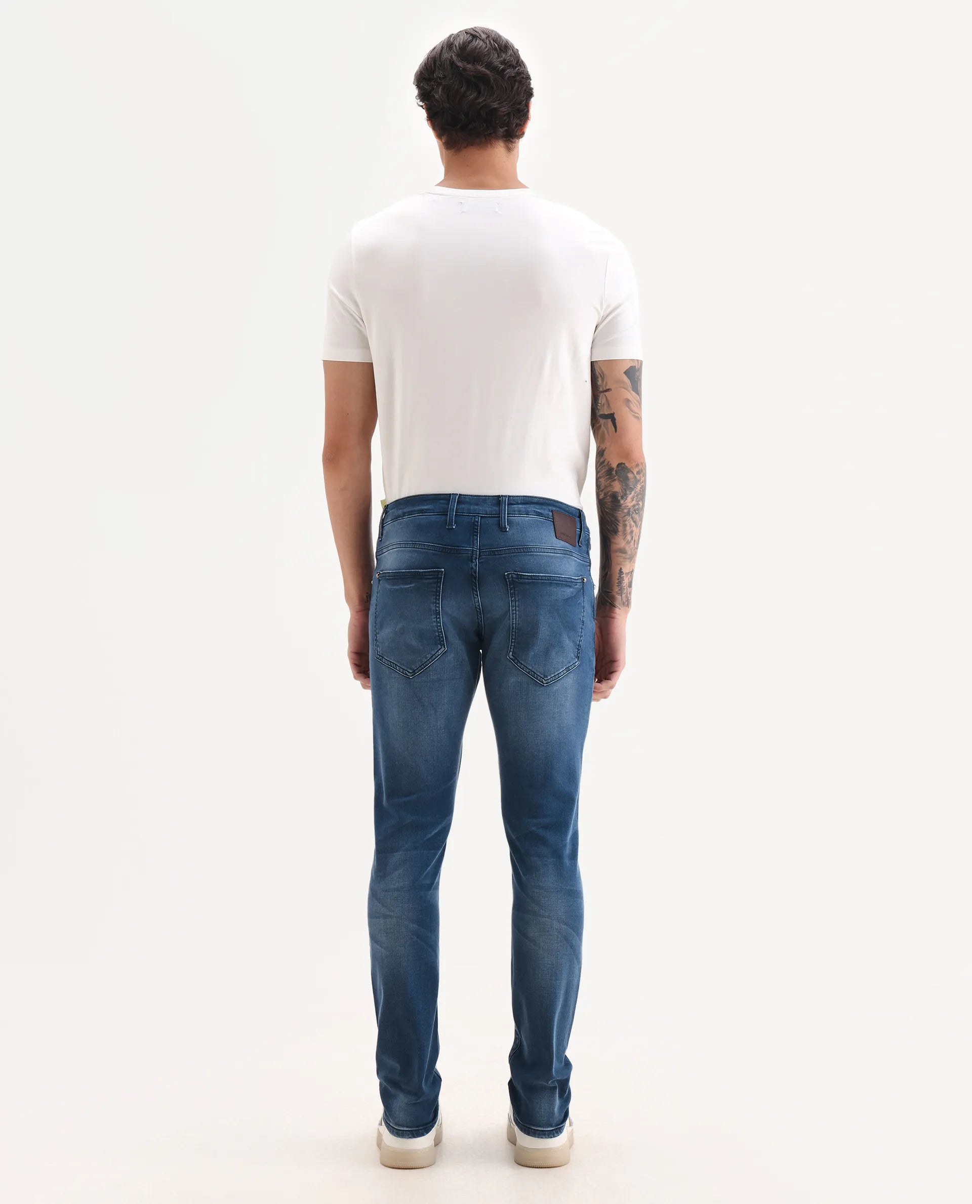 Rare Rabbit Men's Knoxo Blue Cotton Blend Fabric Hawk Slim Fit Plain Jeans