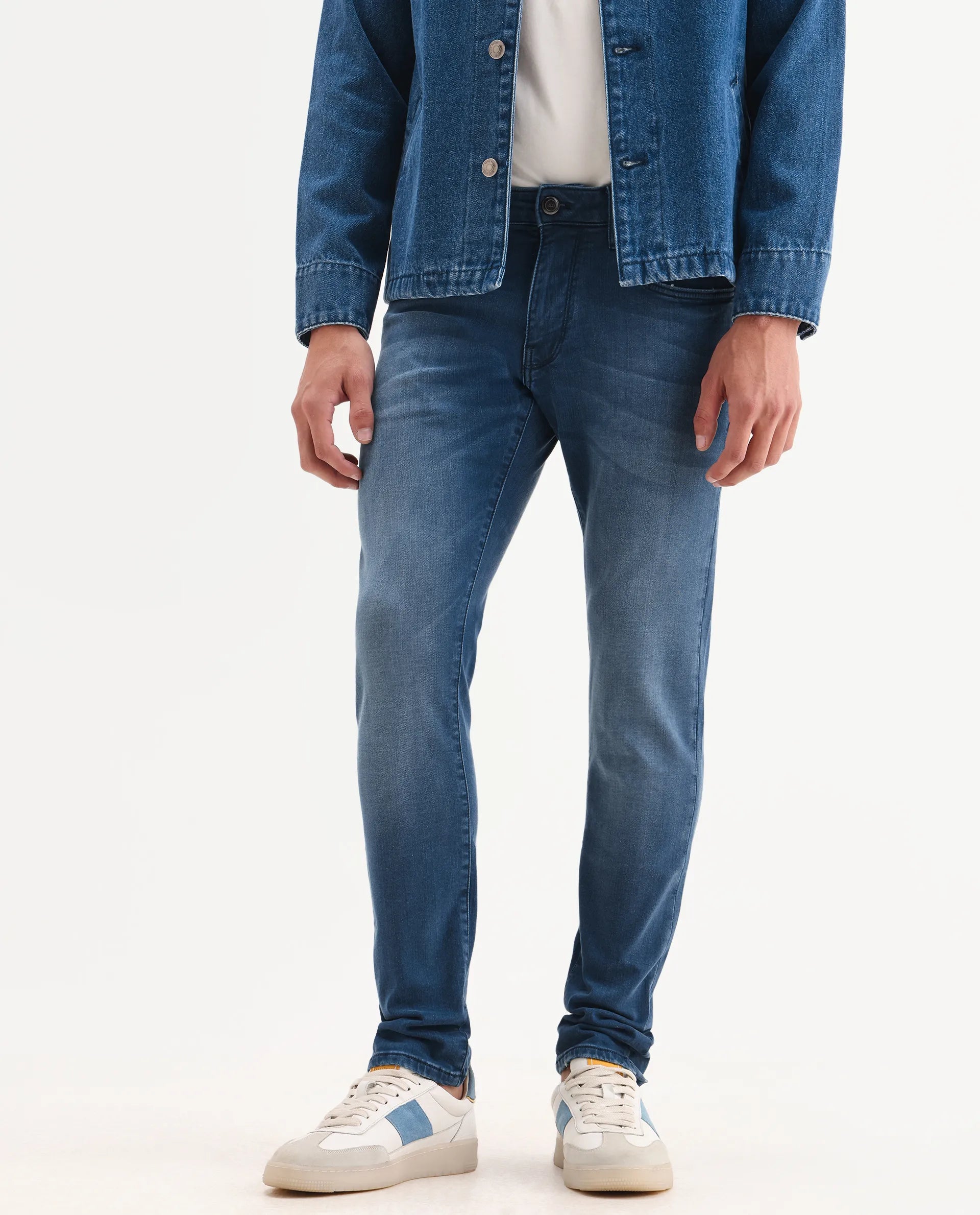 Rare Rabbit Men's Knoxo Blue Cotton Blend Fabric Hawk Slim Fit Plain Jeans