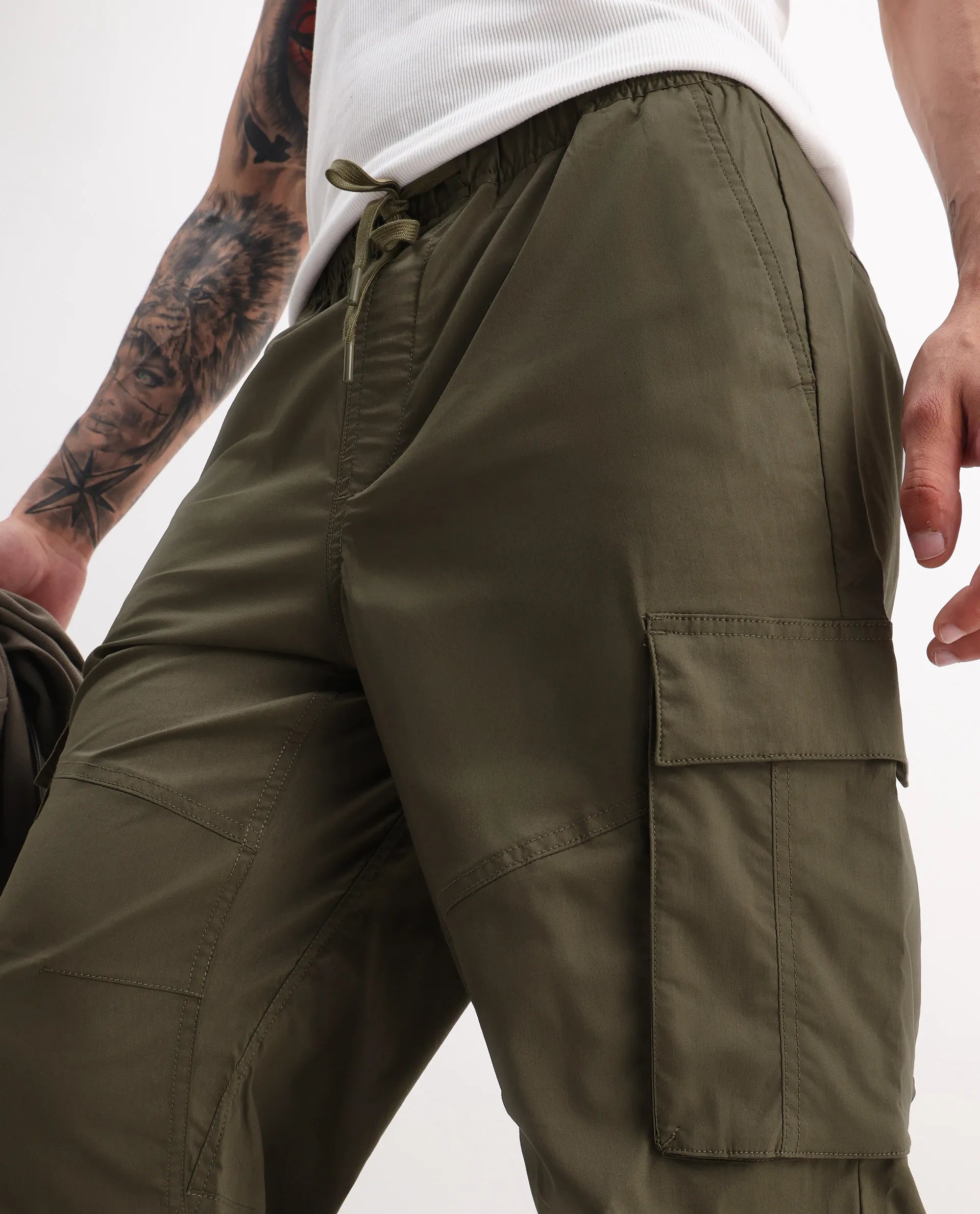 Rare Rabbit Men's Korb Light Olive Cotton Blend Plain Relaxed Fit Trouser