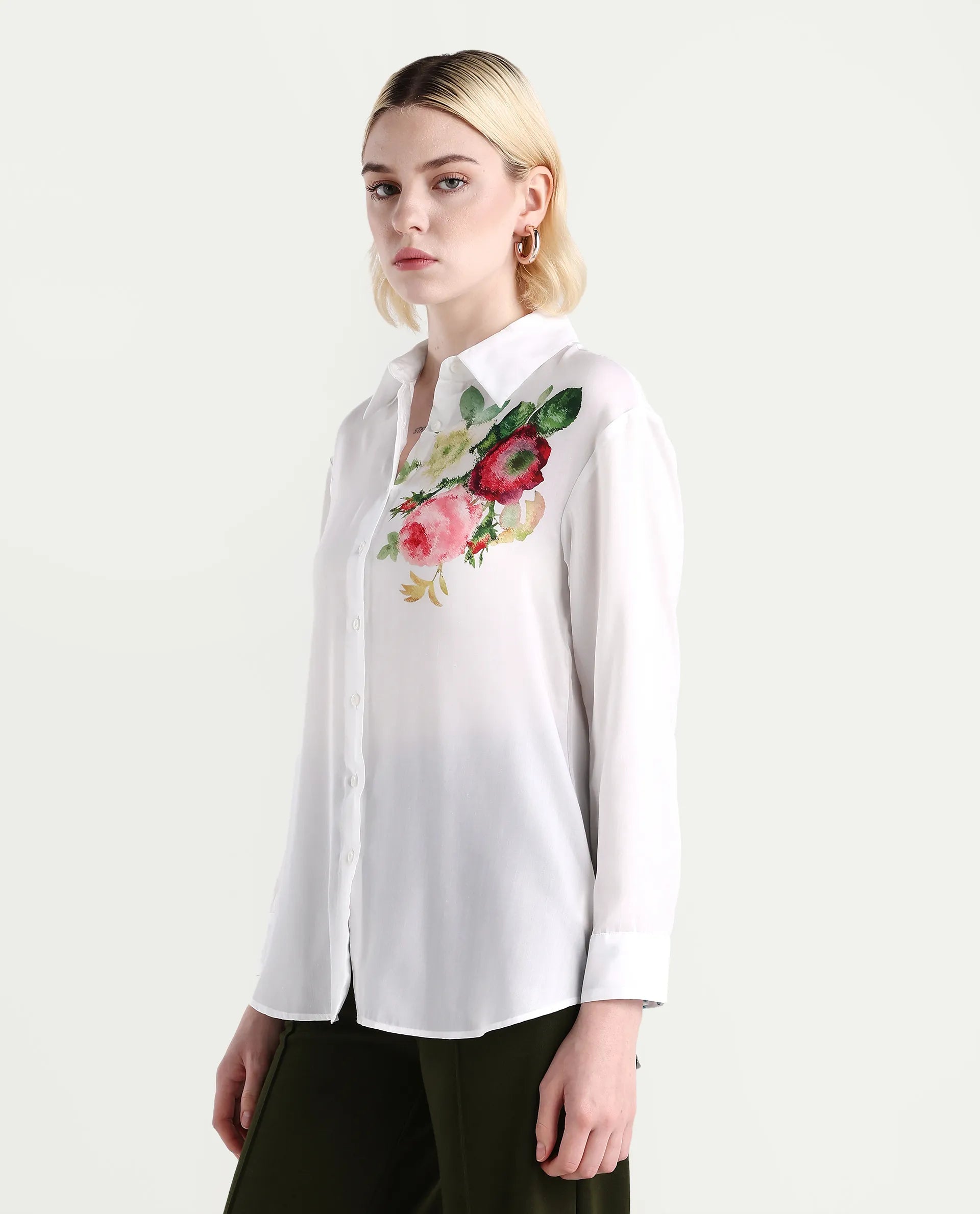 Rareism Women's Kraftt White Polyester Blend Drop Collar Floral Print Cuffed Sleeve Regular Fit Top