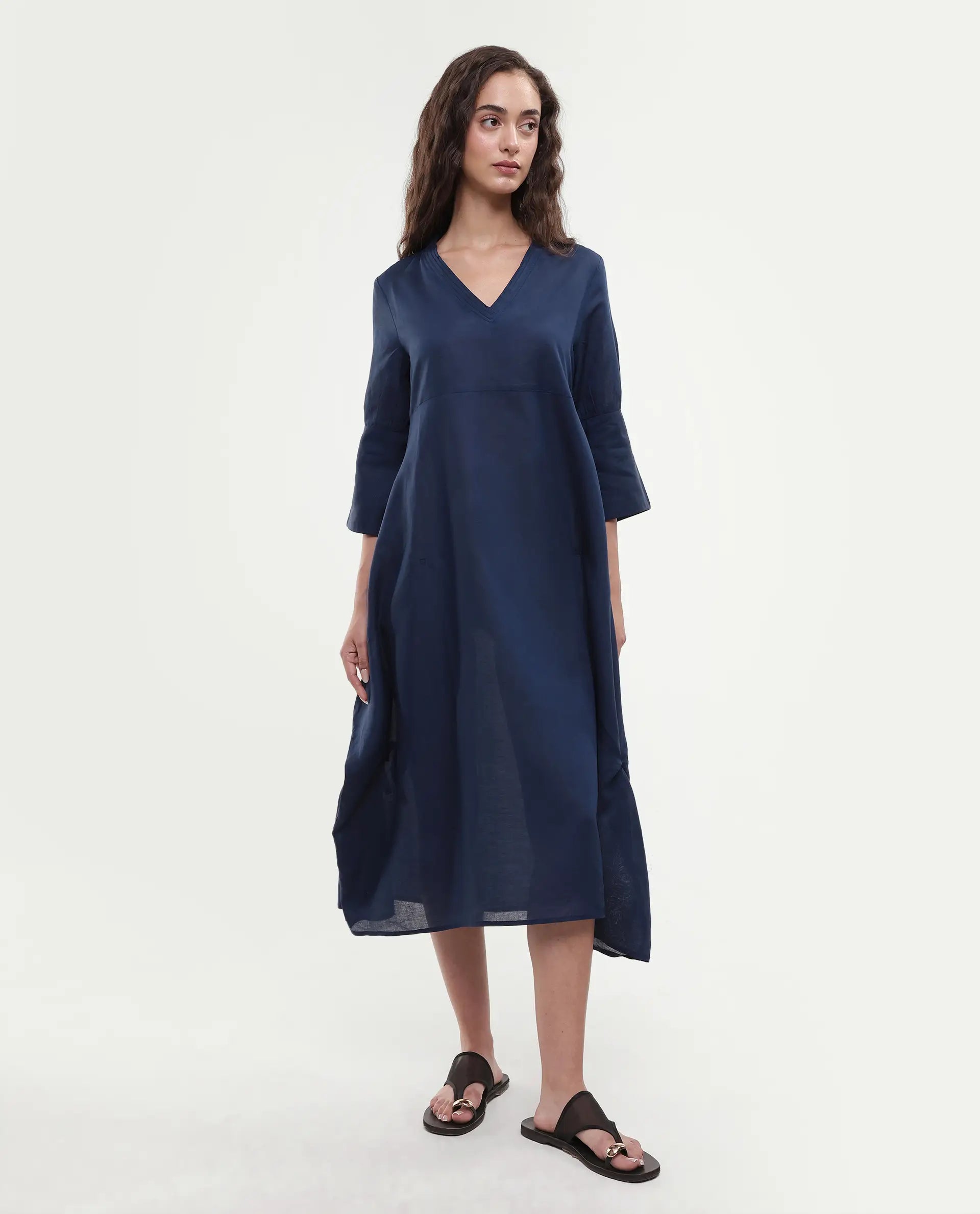 Rareism Women's Krick Navy Linen Blend V-Neck Plain Midi Relaxed Fit Dress
