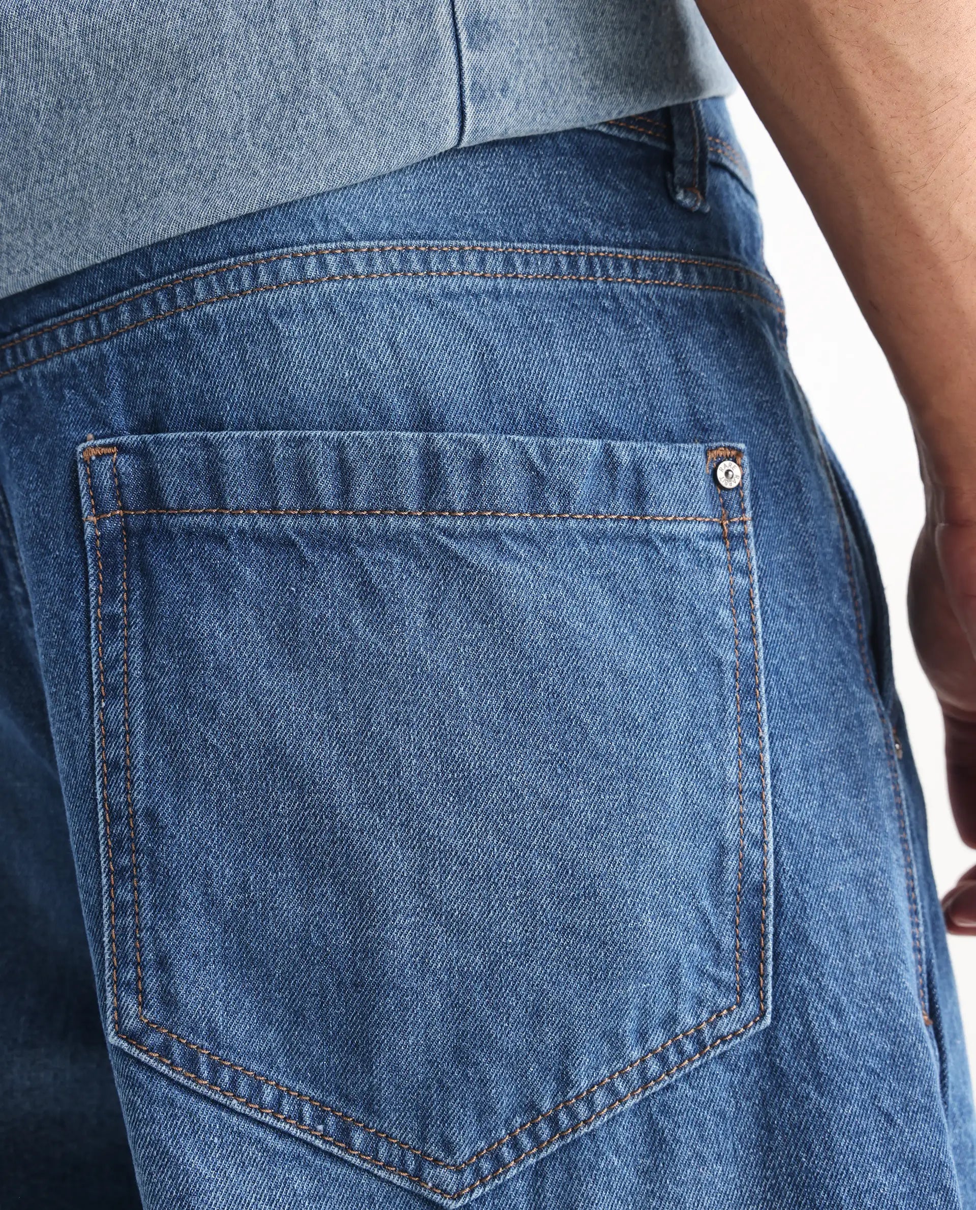 Rare Rabbit Men's Lar Blue Cotton Plain Baggy Fit Jeans