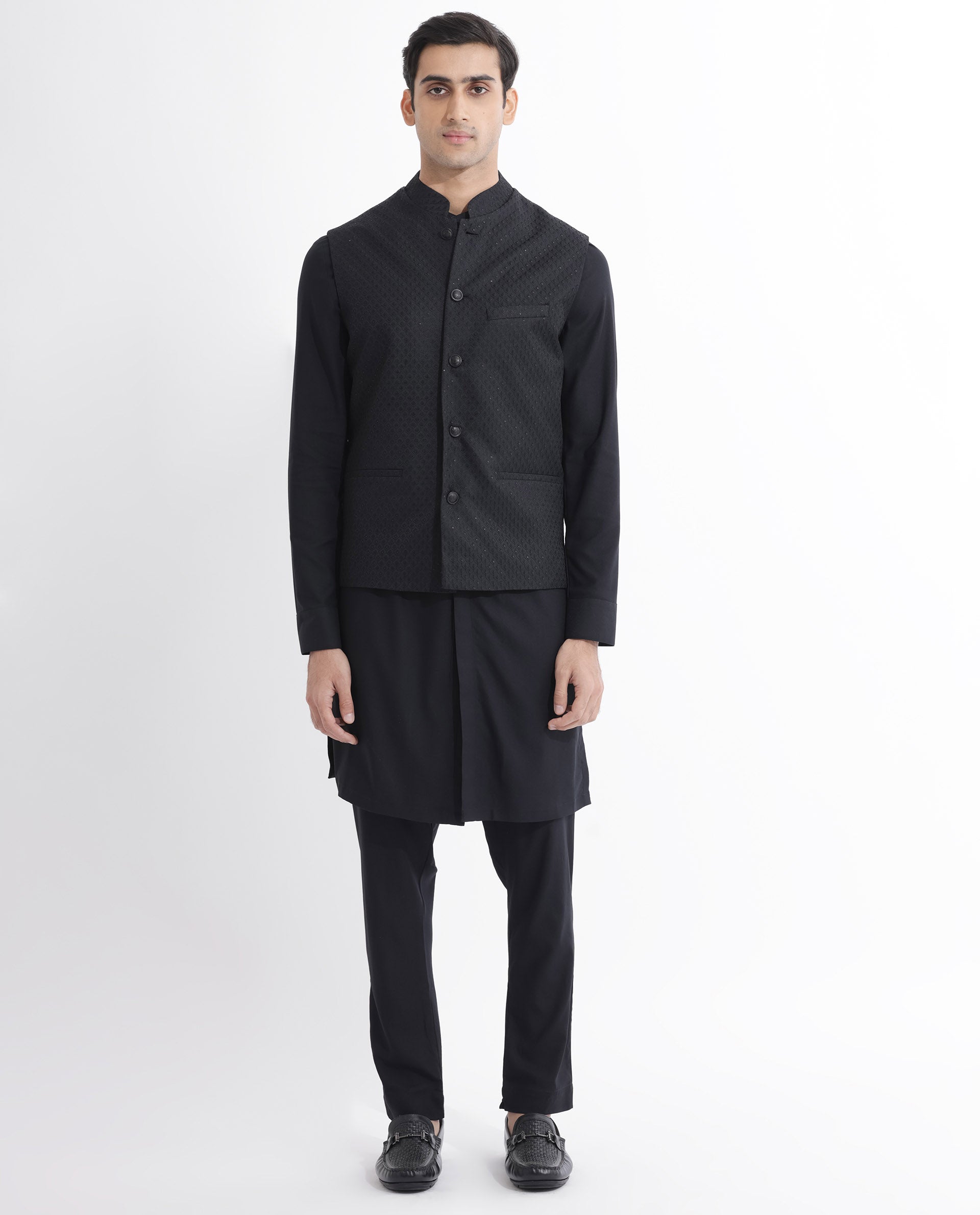 Rare Rabbit Mens Lasmos-B Black Bandi Sleeveless Mandarin Collar