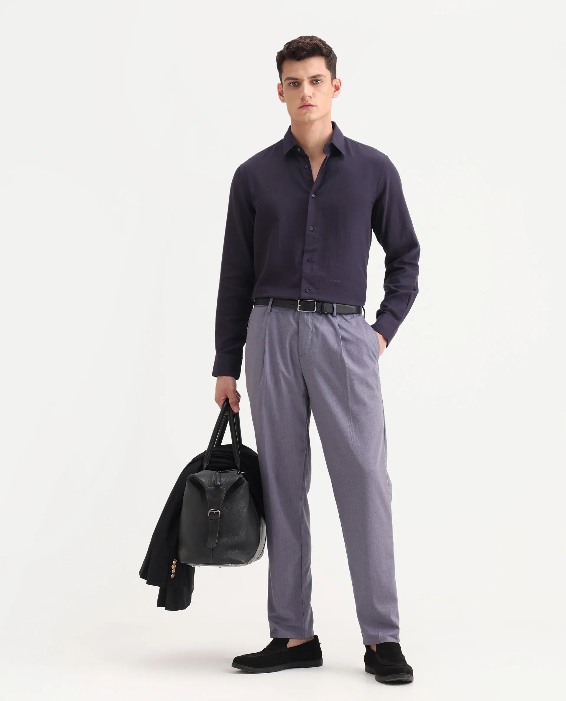 Rare Rabbit Men's Layerr-26 Purple Cotton Plain Regular Fit Full Sleeve Spread Collar Shirt