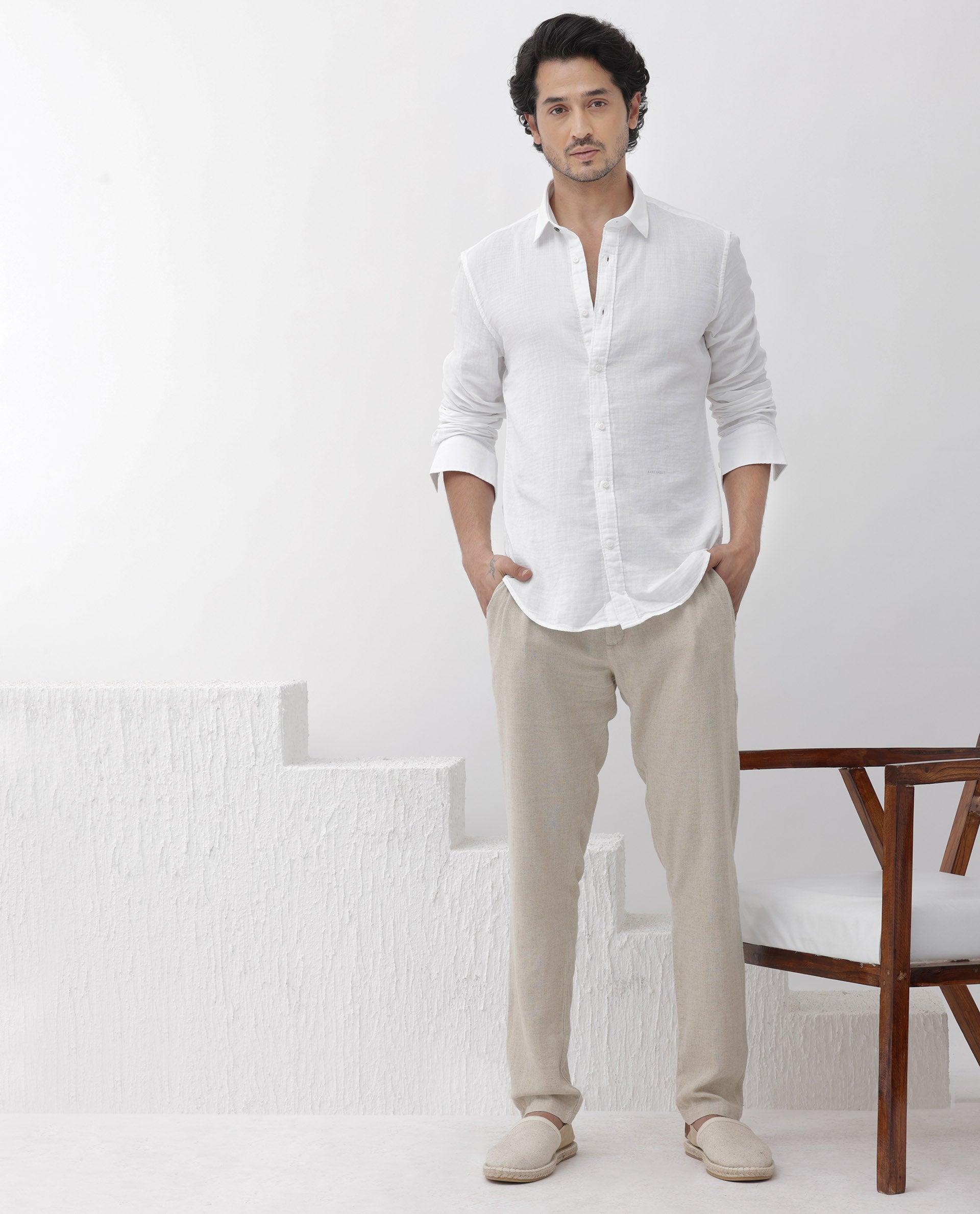 Rare Rabbit Mens Layerr Dusky White Cotton Fabric Full Sleeves Solid Shirt