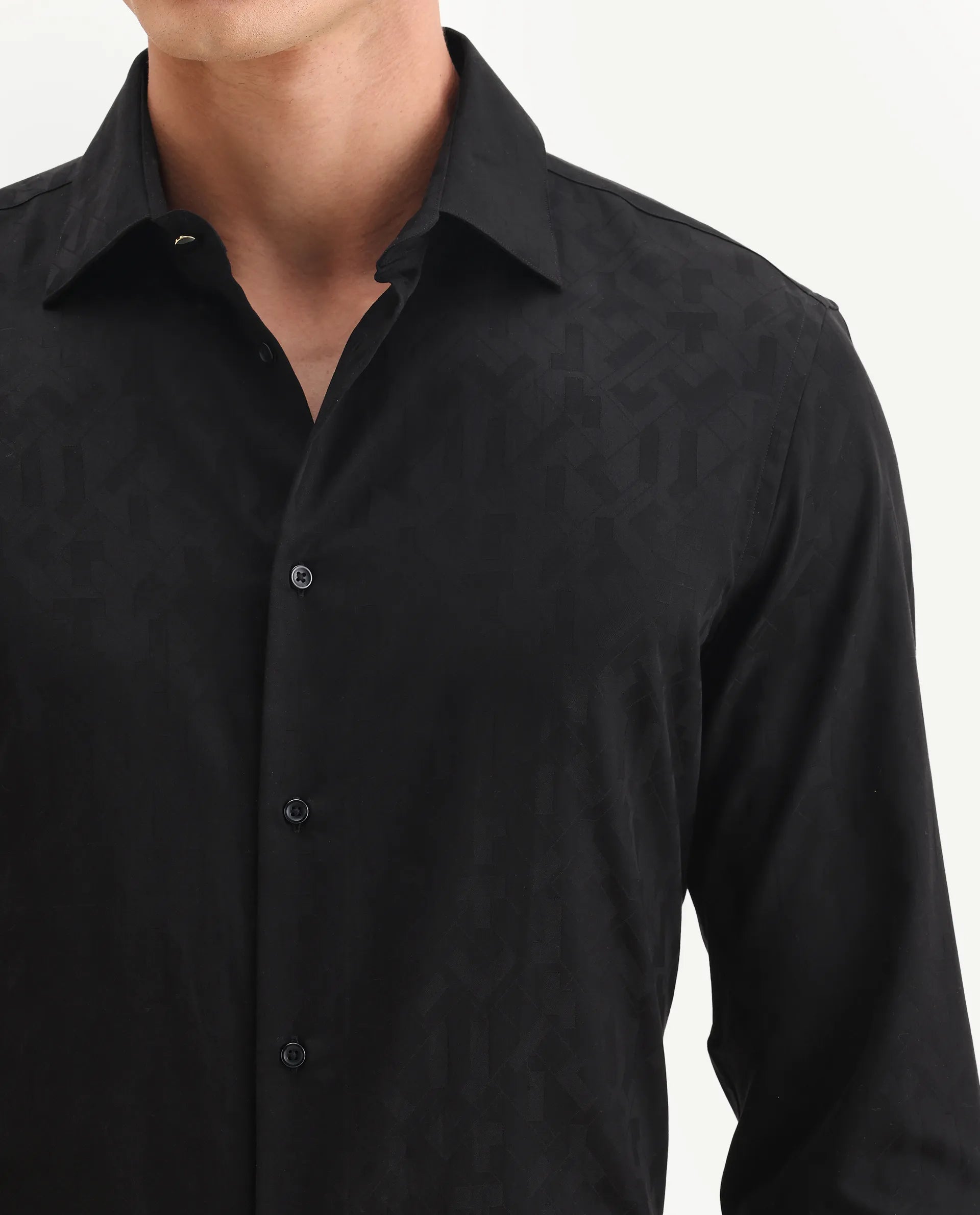 Rare Rabbit Men's Leffy-25 Black Cotton Spread Collar Regular Fit Jacquard Shirt