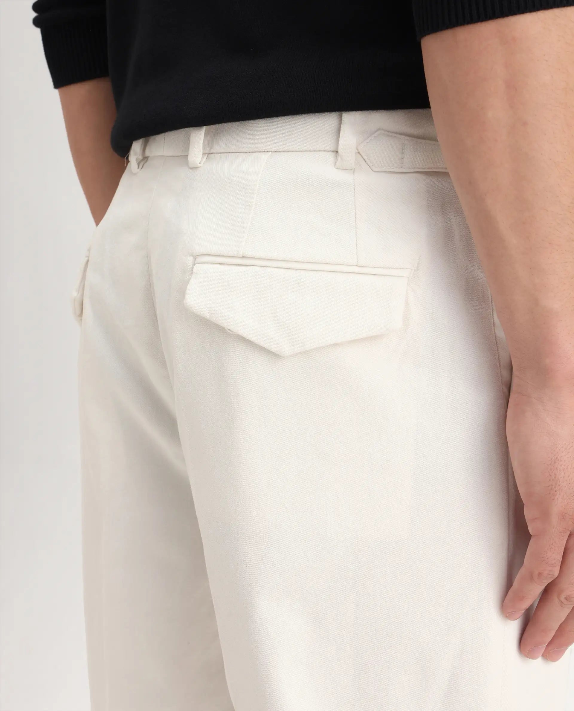 Rare Rabbit Men's Leni White Cotton Blend Plain Baggy Fit Trouser