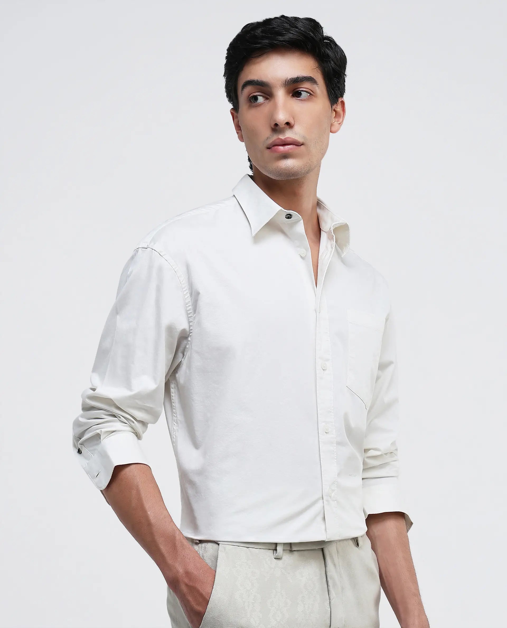 Rare Rabbit Men Lewi Off White Cotton Lycra Fabric Full Sleeve Regular Collar Boxy Fit Plain Shirt