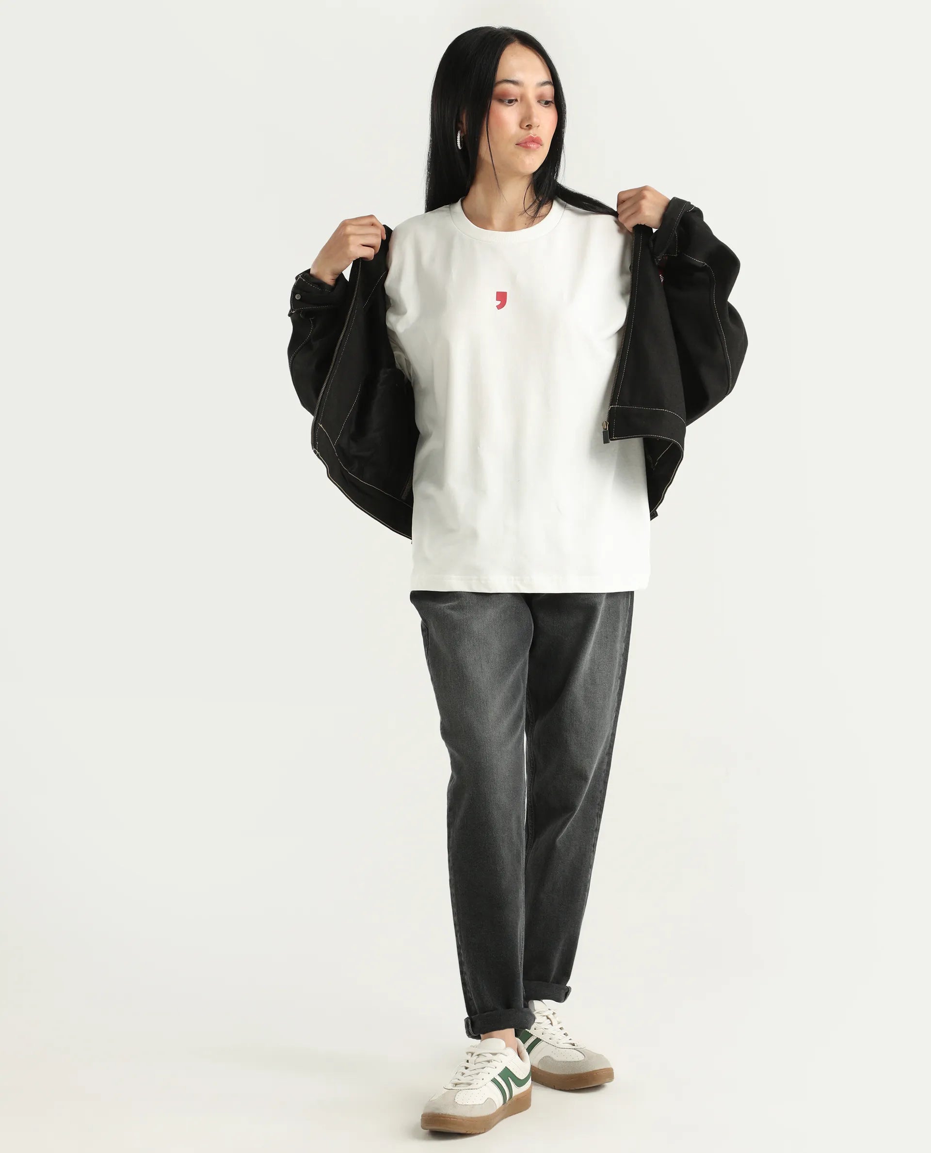 Rareism Women's Liche Off White Cotton Graphic Print Oversized T-Shirt