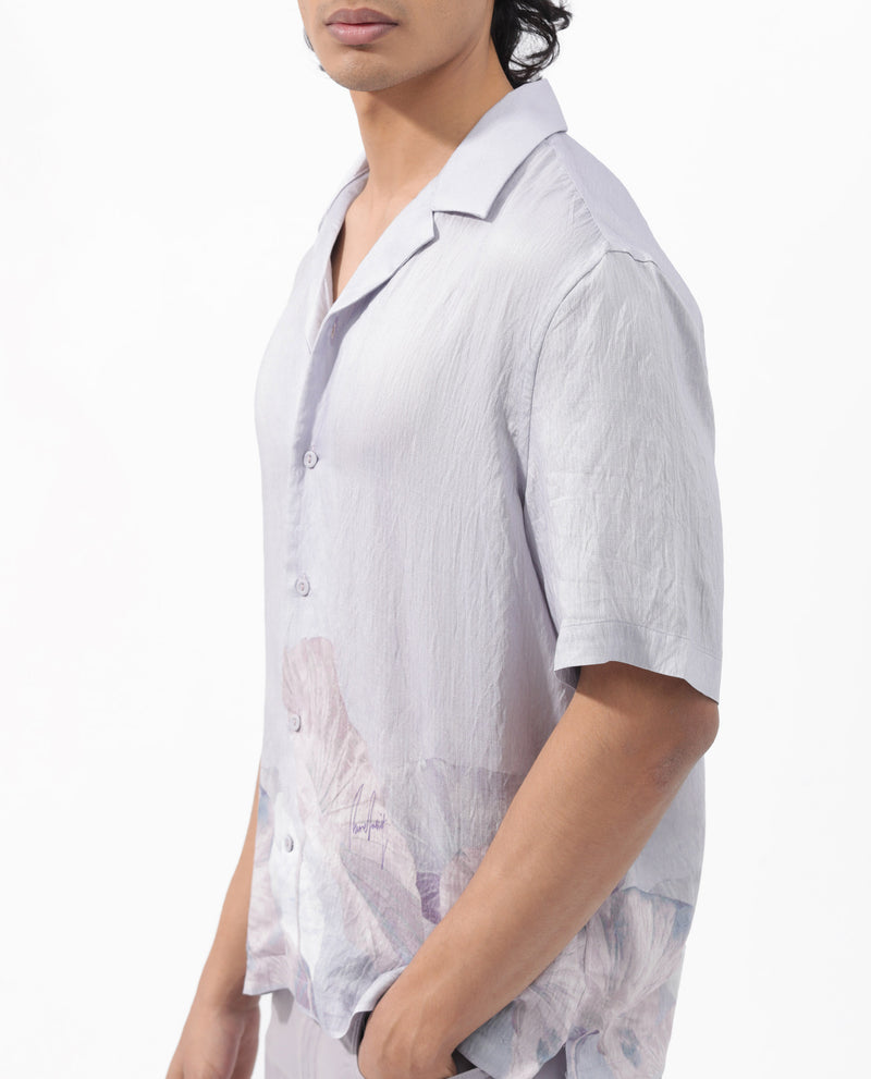 Rare Rabbit Mens Lilate Pastel Purple Viscose Fabric Cuban Collar Short Sleeve Boxy Fit Tropical Print Shirt