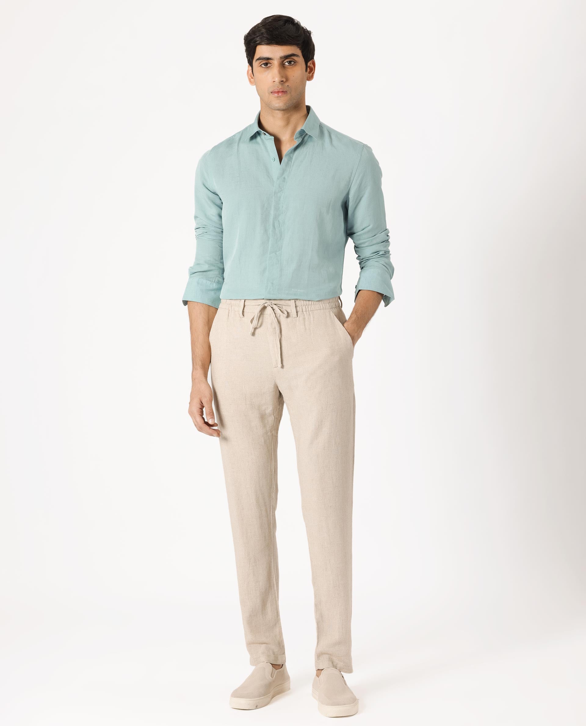 Buy Men's Ace Navy Linen Pant Online | SNITCH