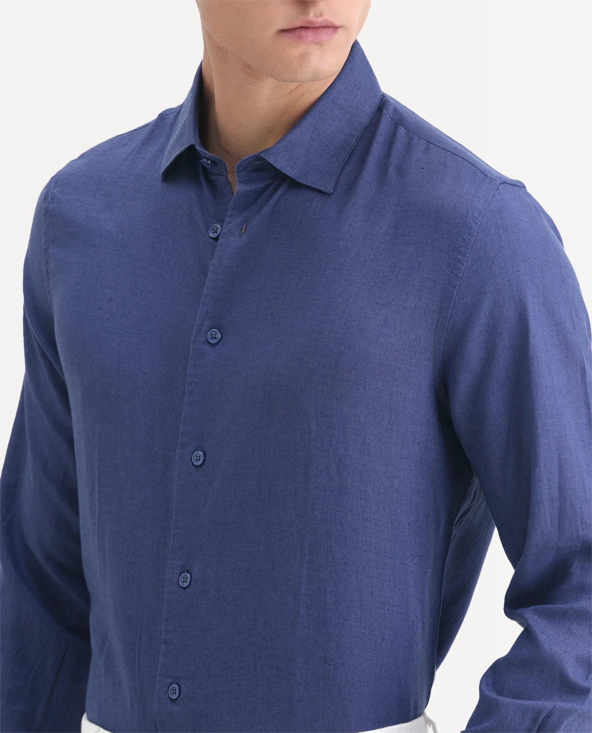 Rare Rabbit Men's Linex Ls-25 Blue Linen Blend Plain Regular Fit Full Sleeve Collared Shirt