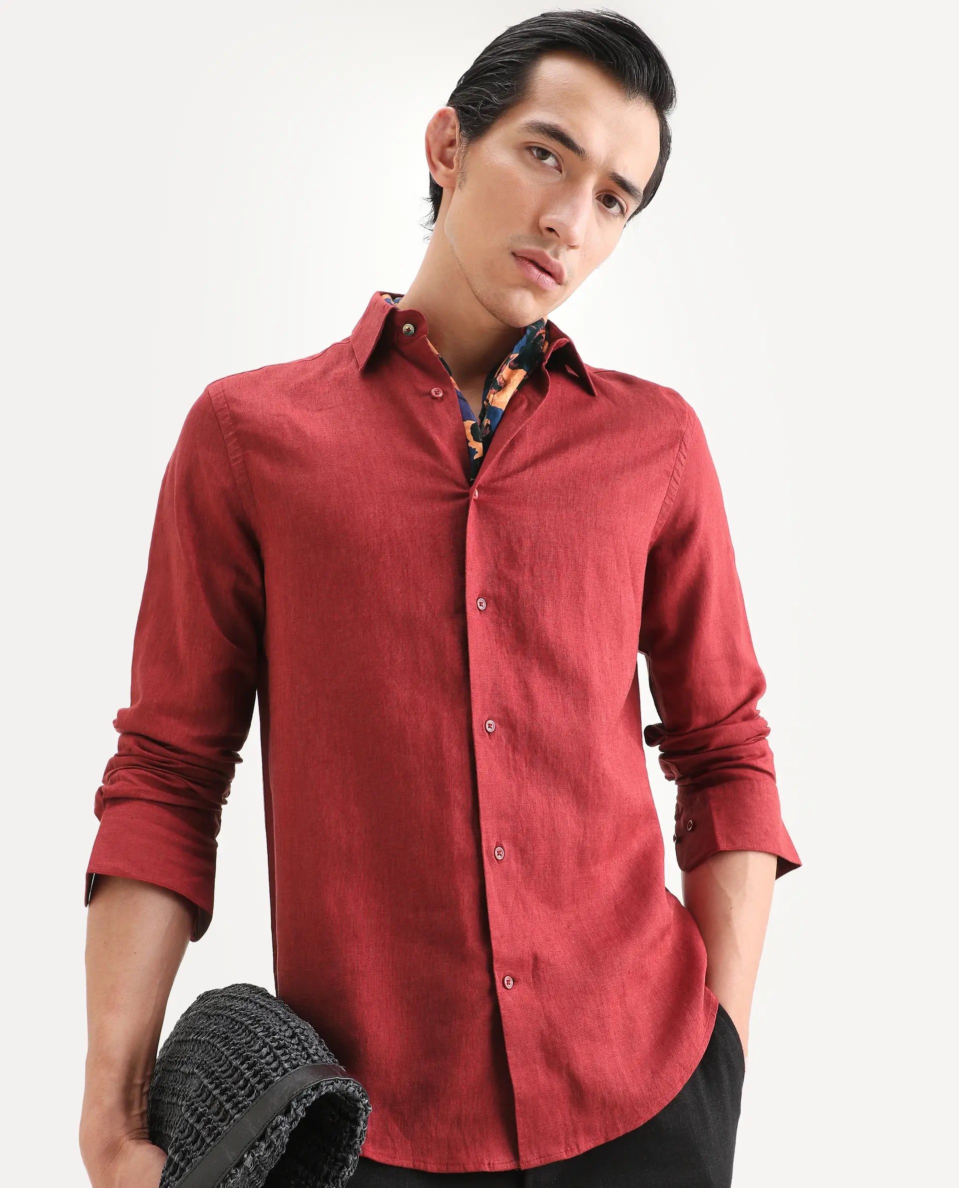 Rare Rabbit Men's Linex Ls Red Linen Blend Fabric Full Sleeve Spread Collar Regular Fit Plain Shirt