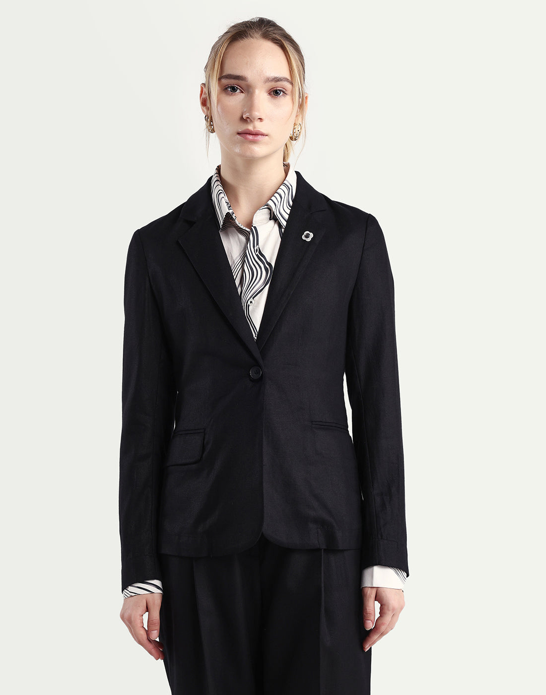 Rareism Women's Linzy-T Black 100% Linen Full Sleeve Lapel Neck Regular Plain Blazer