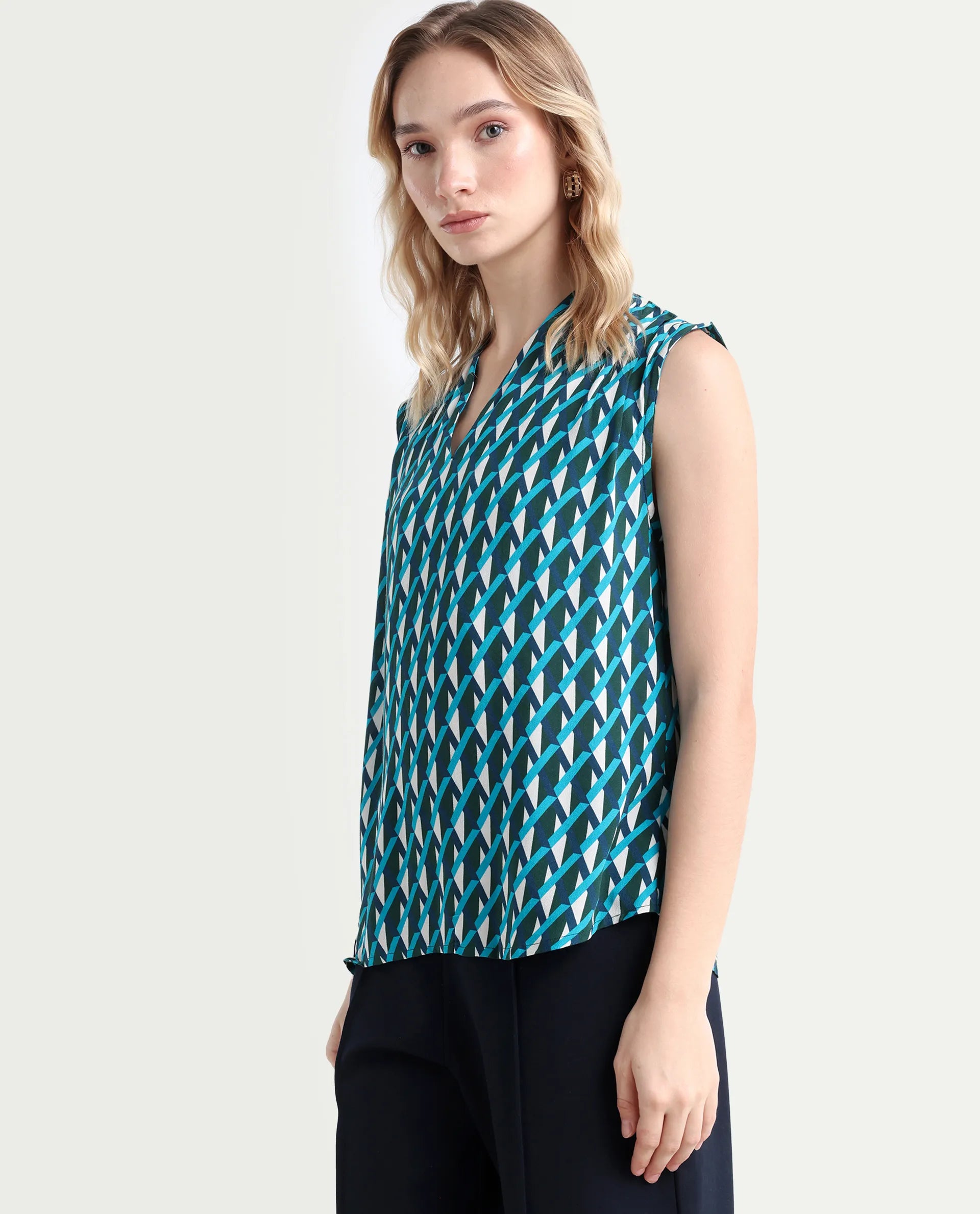 Rareism Women's Livon Multi Viscose Blend V-Neck Geometric Print Sleeveless Regular Fit Top