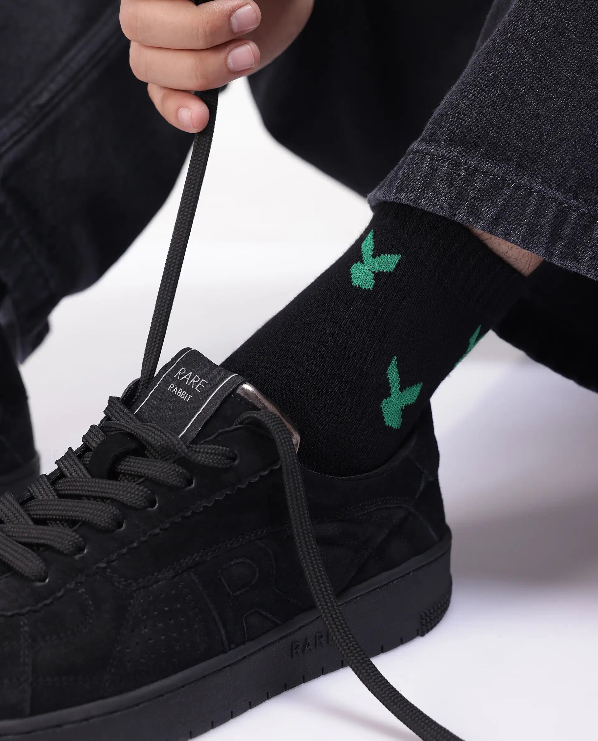 Rare Rabbit Men Loger - 2 Black High Ankle Socks