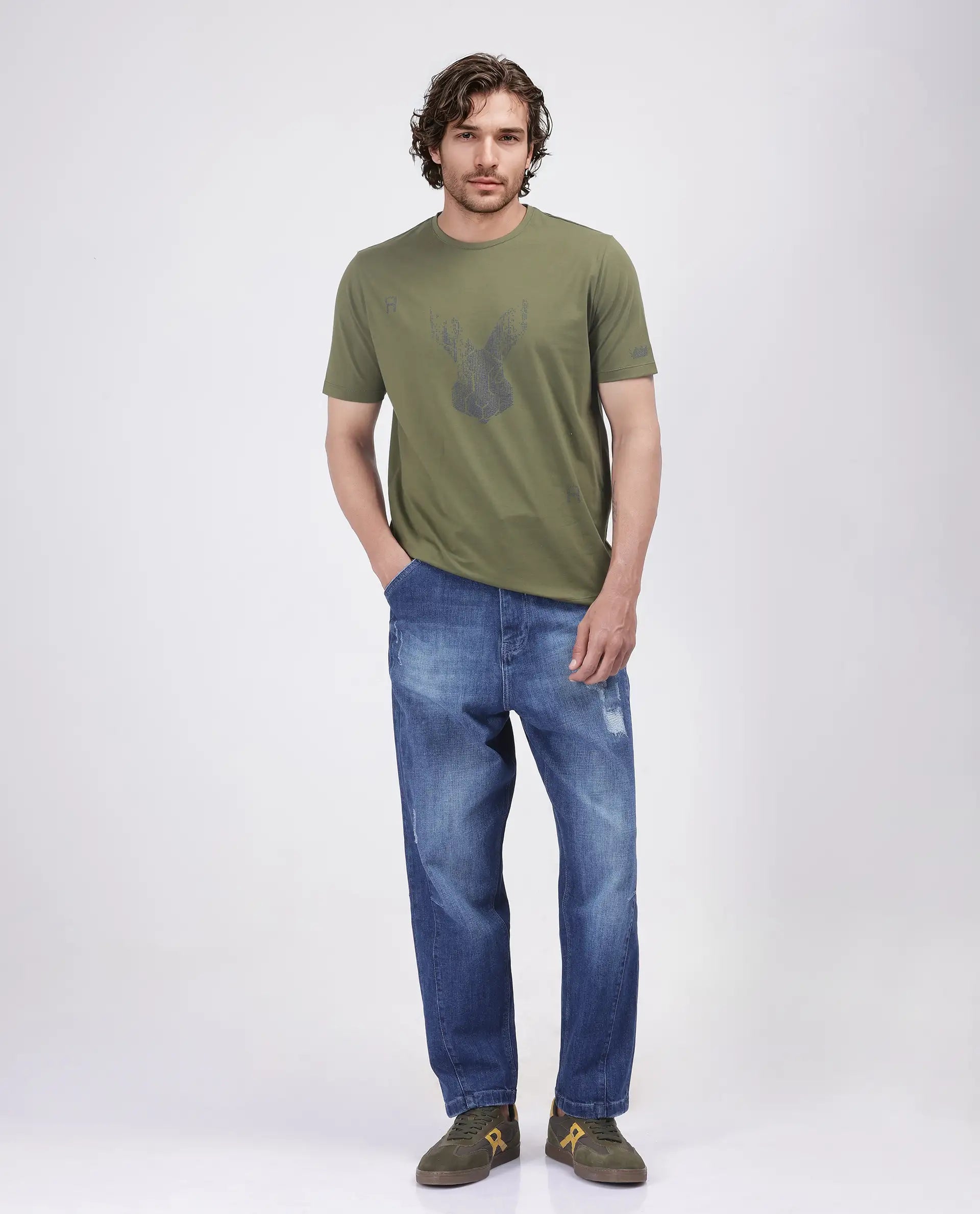 Rare Rabbit Men Log Green Cotton Lycra Fabric Short Sleeve Crew Neck Slip-On Graphic Print T-Shirt