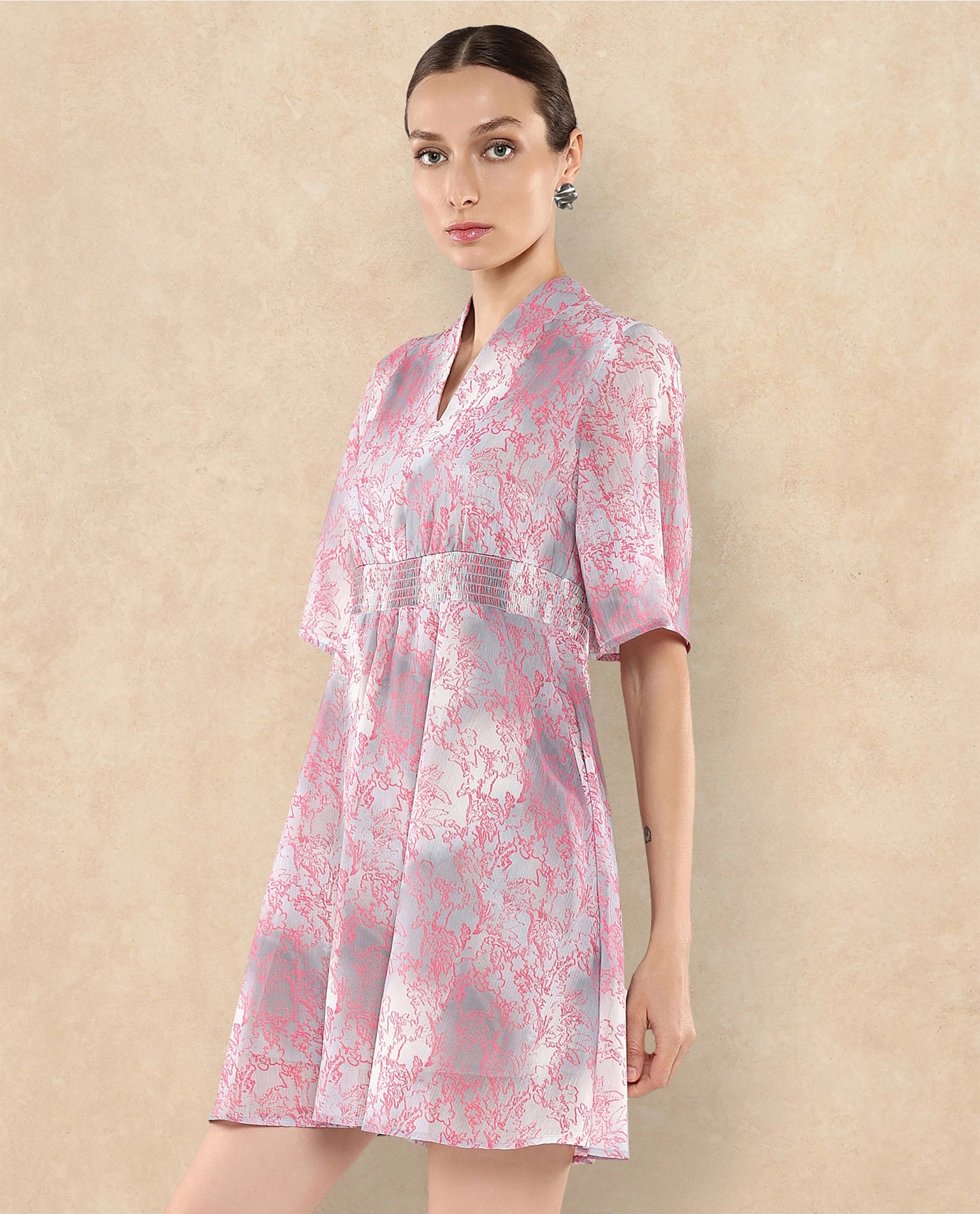 Rareism Women Luffy Grey Flared Sleeve Abstract Print Dress