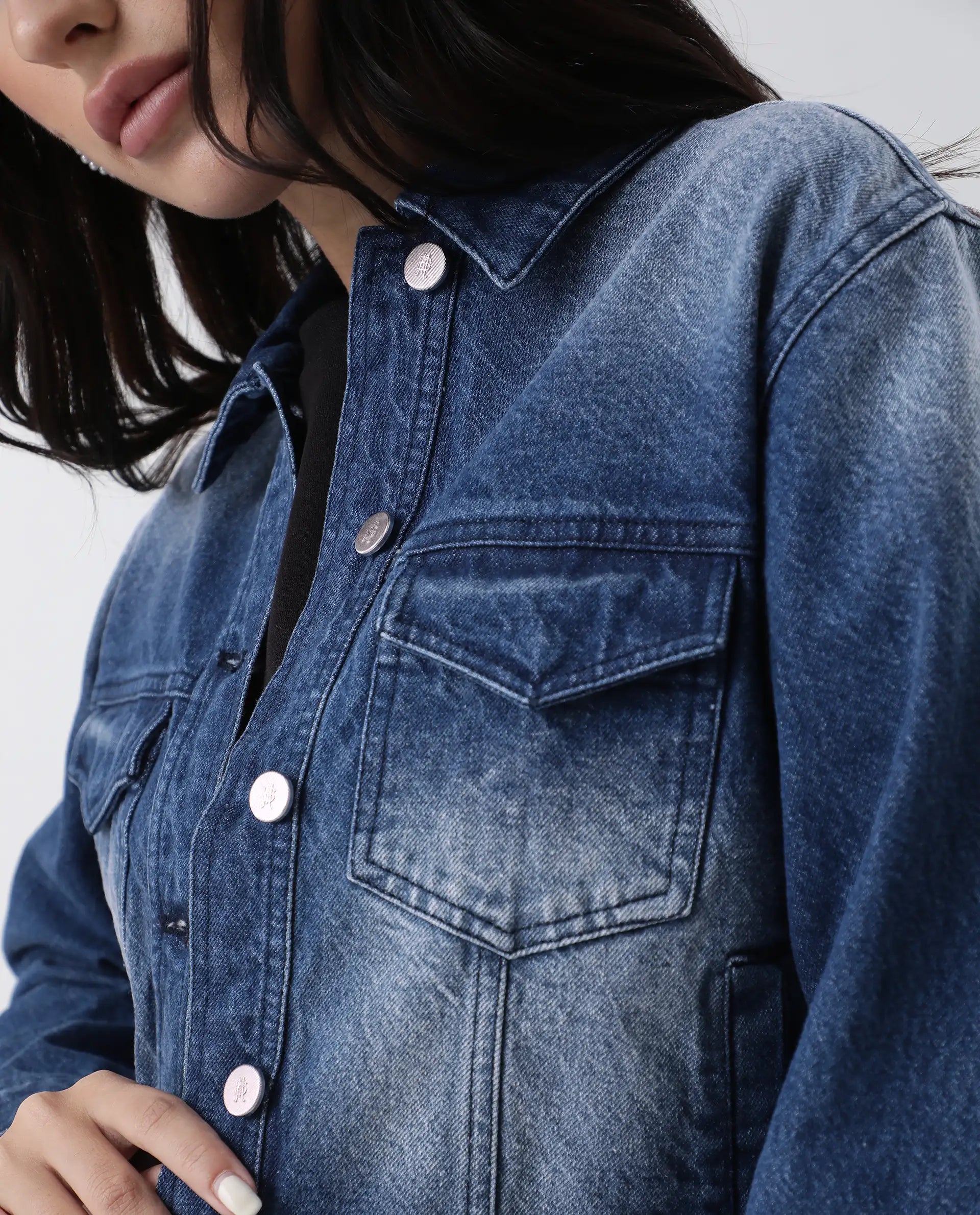 Rareism Women's Luvy Blue Cotton Spread Collar Plain Cuffed Sleeve Regular Fit Jacket