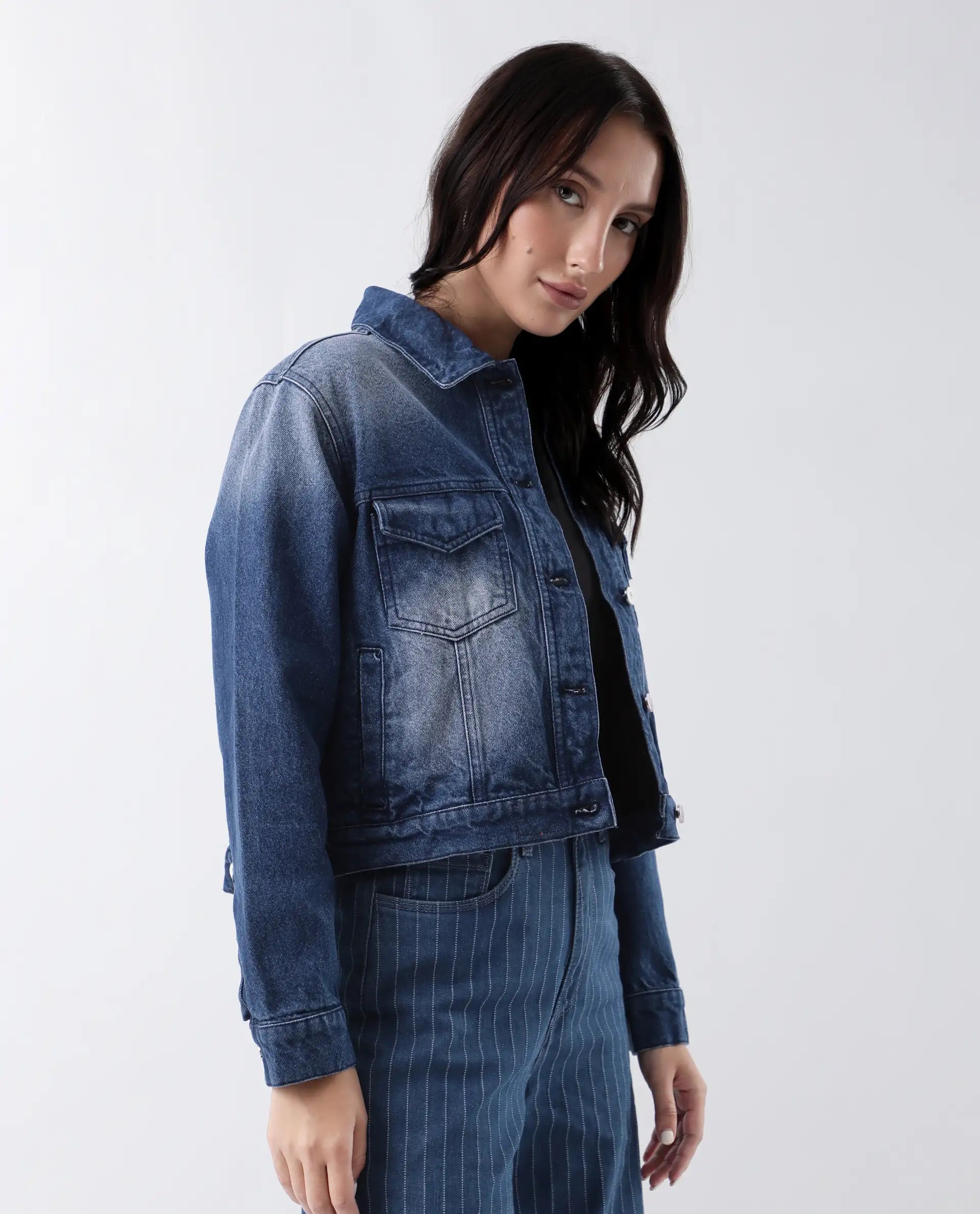 Rareism Women's Luvy Blue Cotton Spread Collar Plain Cuffed Sleeve Regular Fit Jacket