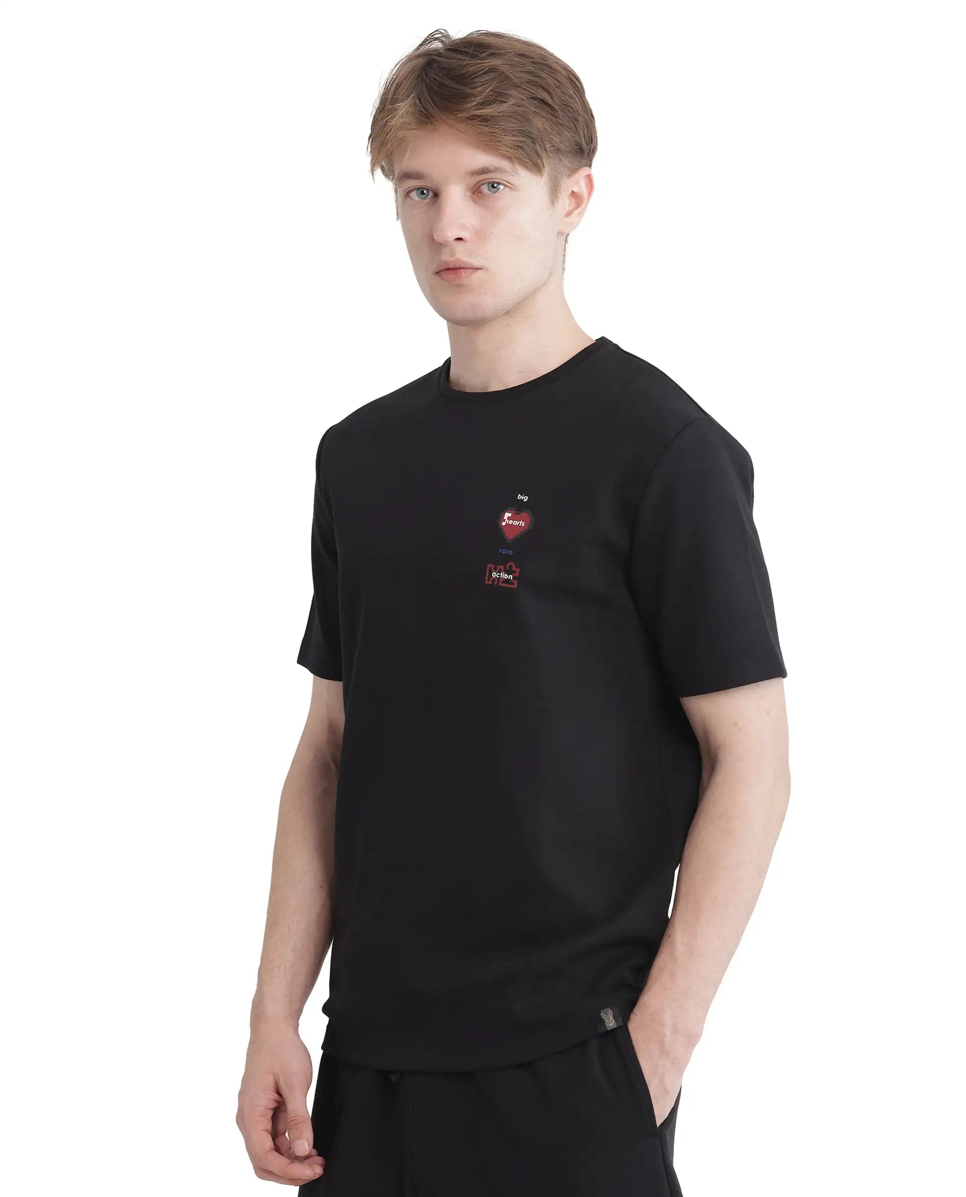 Rare Rabbit Men Luxa Black Cotton Blend Fabric Short Sleeve Crew Neck HD Print Pocket Placement T-Shirt