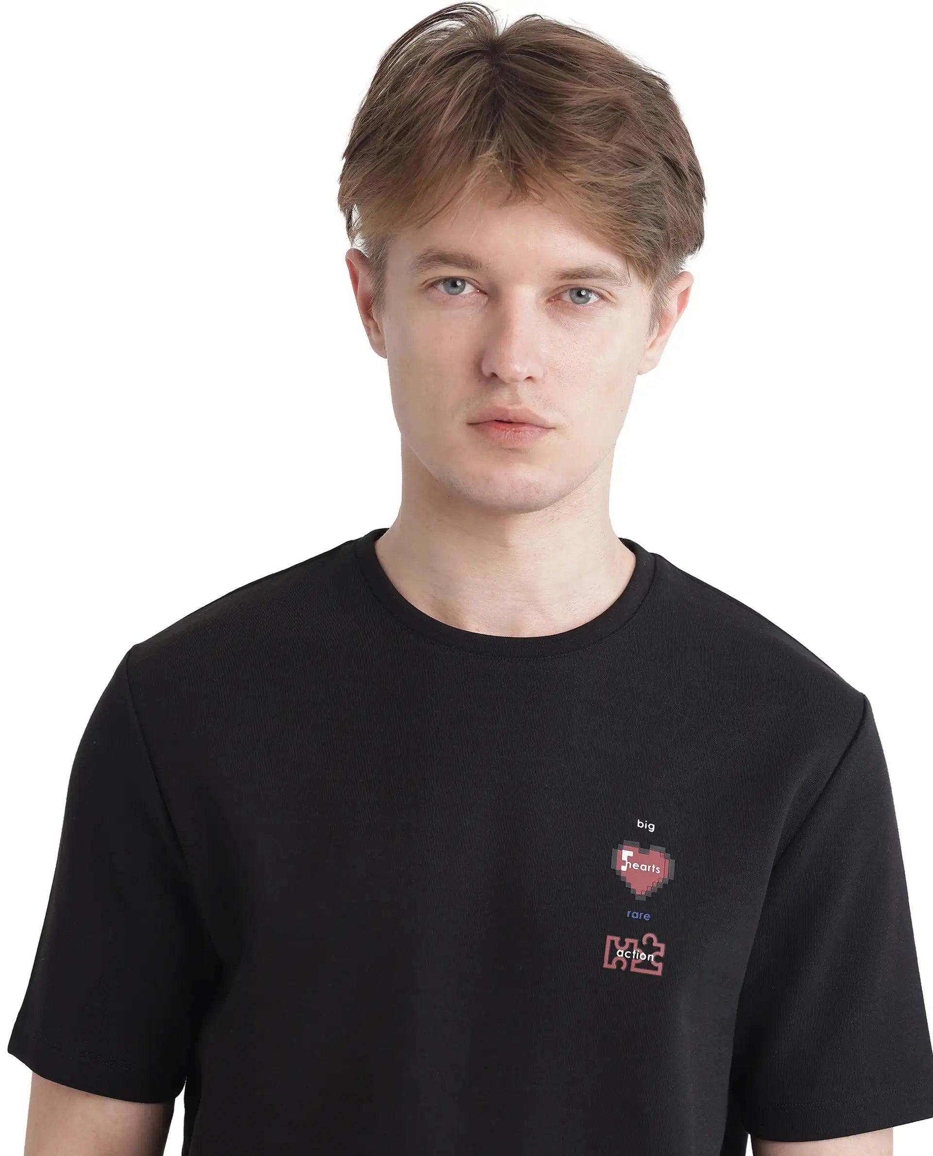 Rare Rabbit Men Luxa Black Cotton Blend Fabric Short Sleeve Crew Neck HD Print Pocket Placement T-Shirt