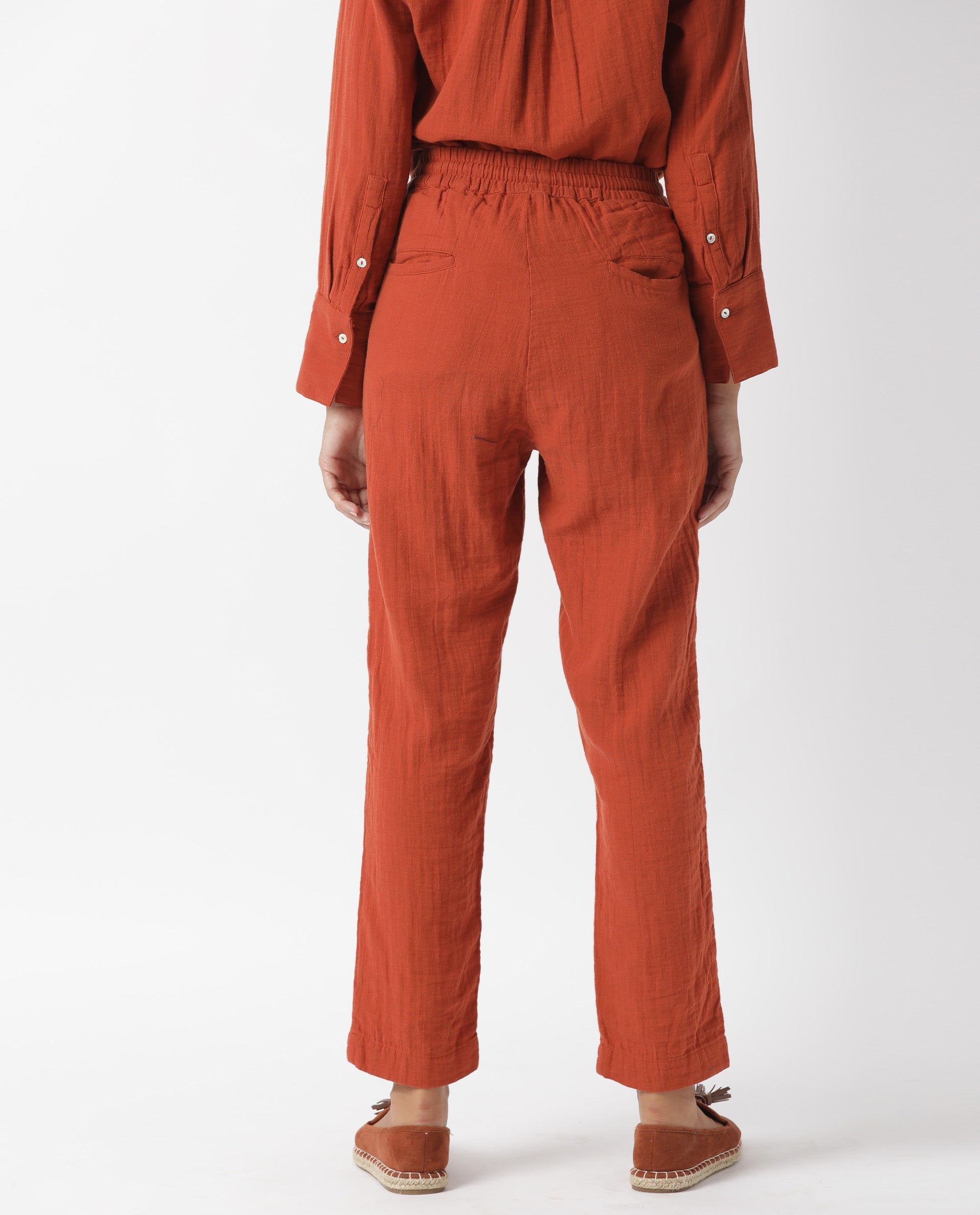 Rareism Women Elo Dark Rust Cotton Fabric Regular Fit Mid Rise Solid Ankle Length Trousers