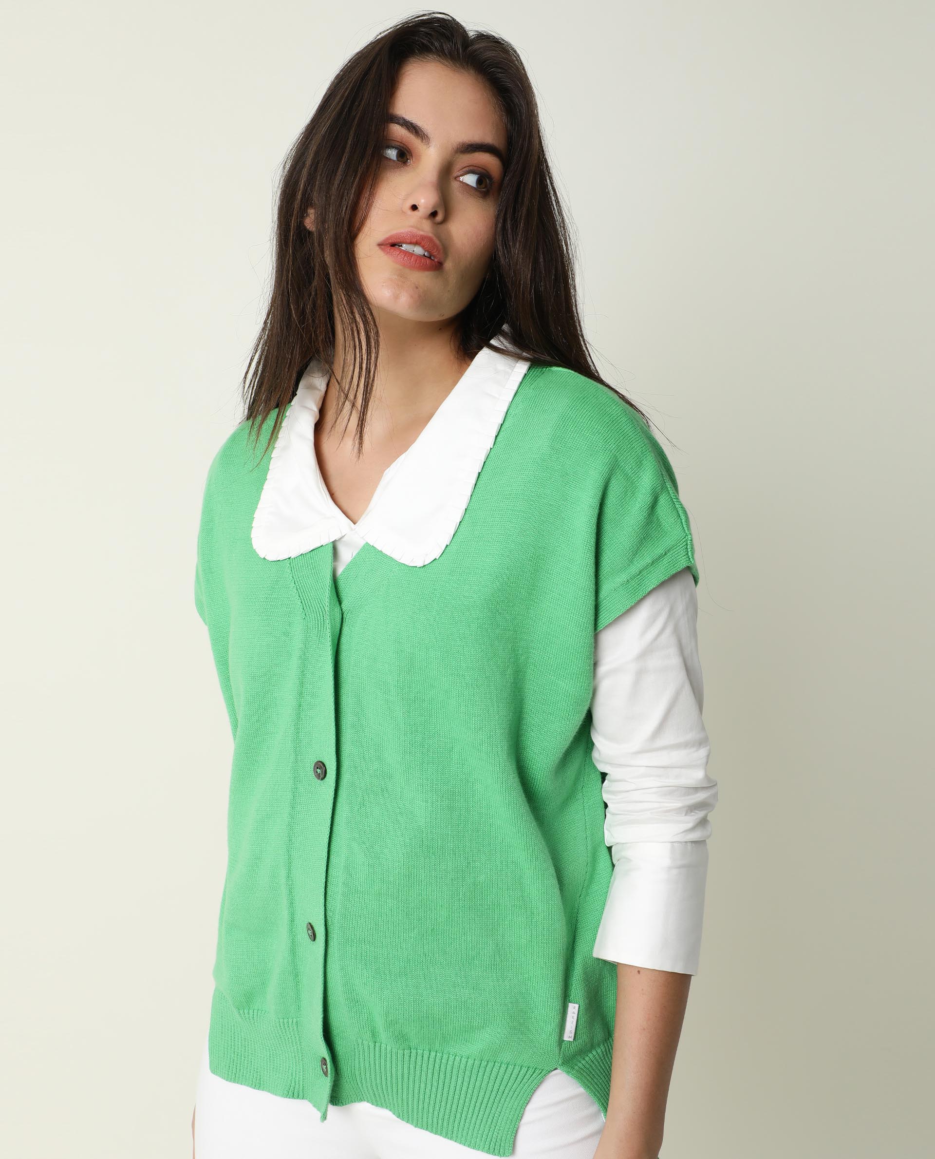 Rareism Women Pave Green Cotton Fabric Half Sleeves Regular Fit Solid V-Neck Sweater