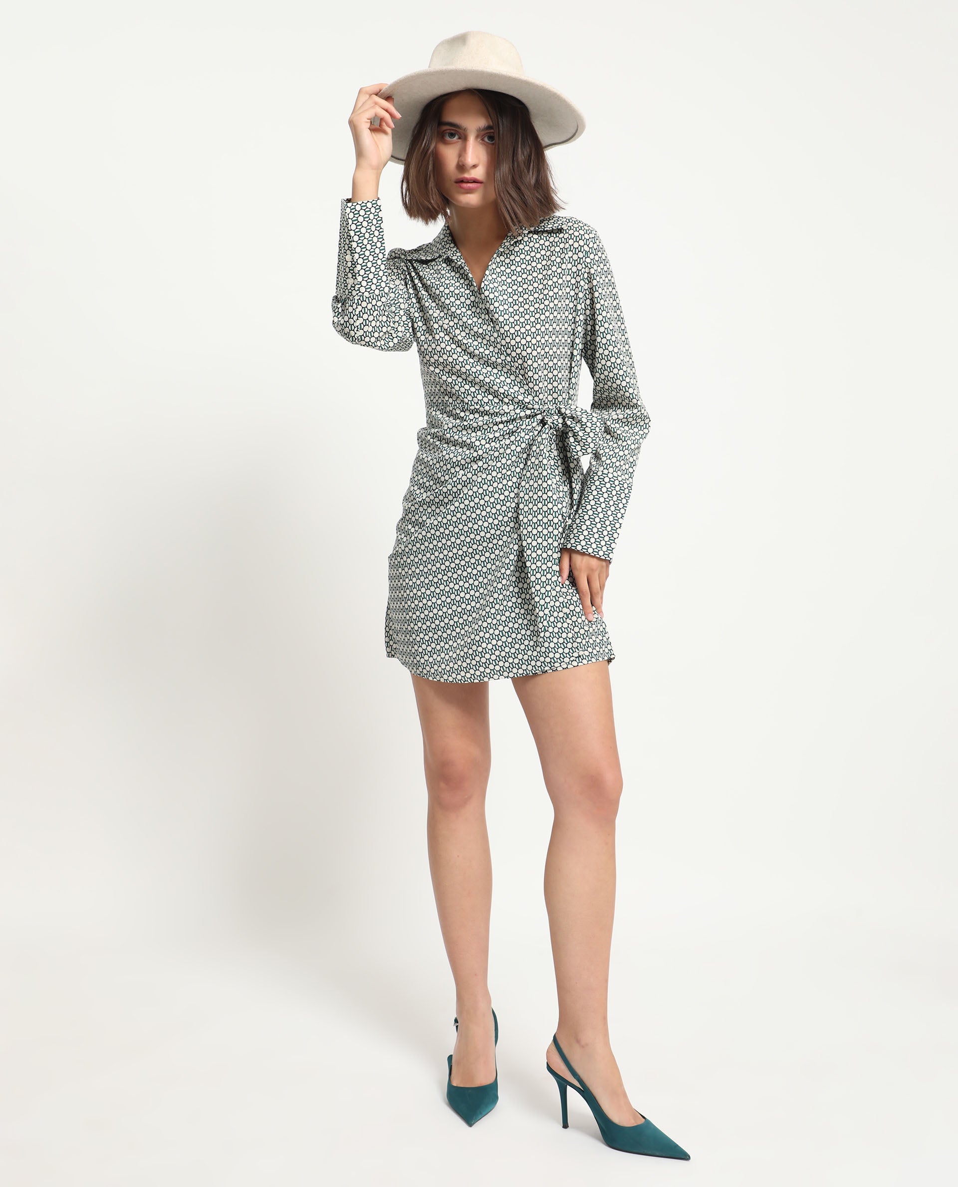 Rareism Women Mackay Green Polyester Fabric Full Sleeves Drop Collar Regular Fit Geometric Print Short Boxy Dress