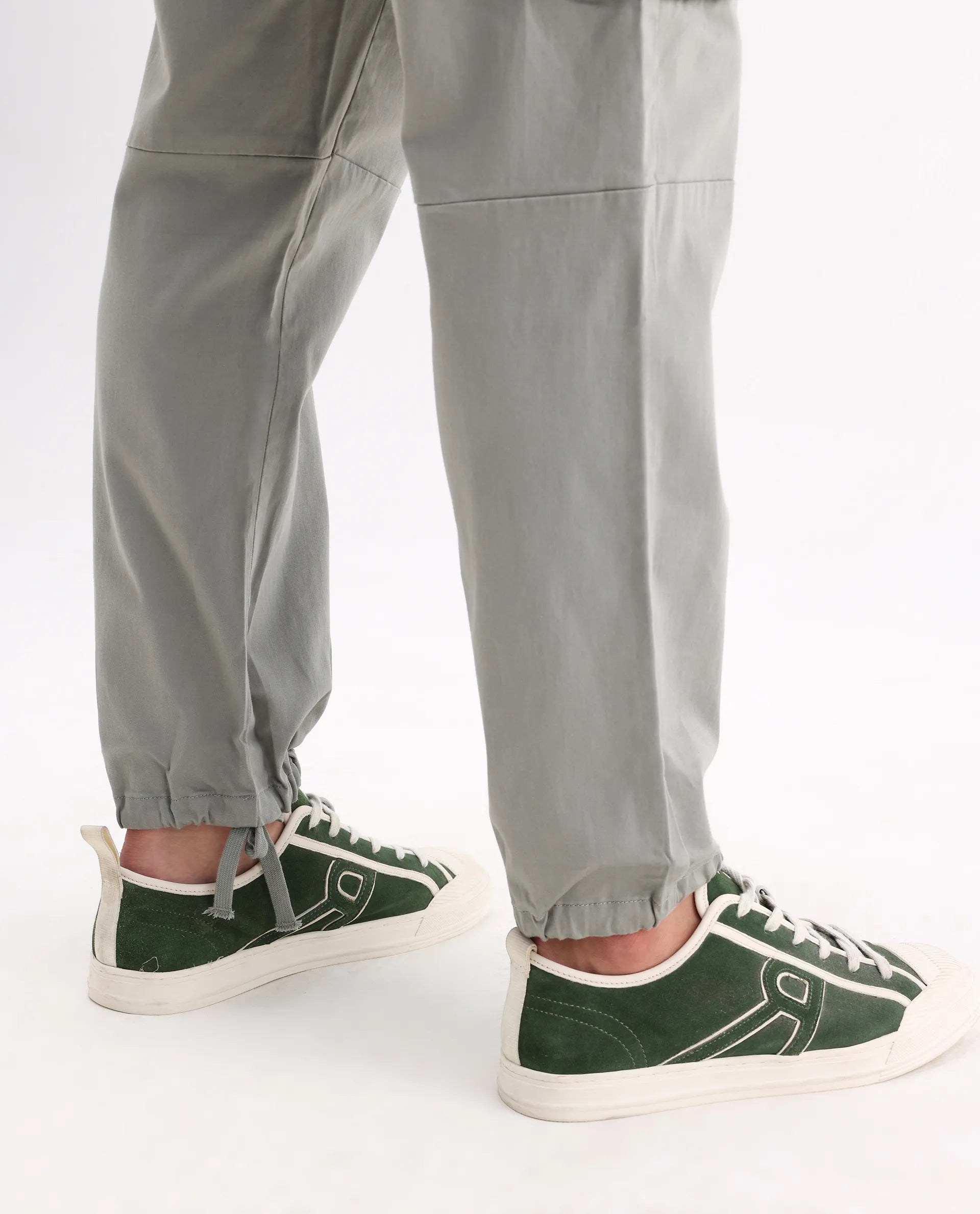 Rare Rabbit Men's Maks Dusky Olive Cotton Plain Regular Fit Trouser