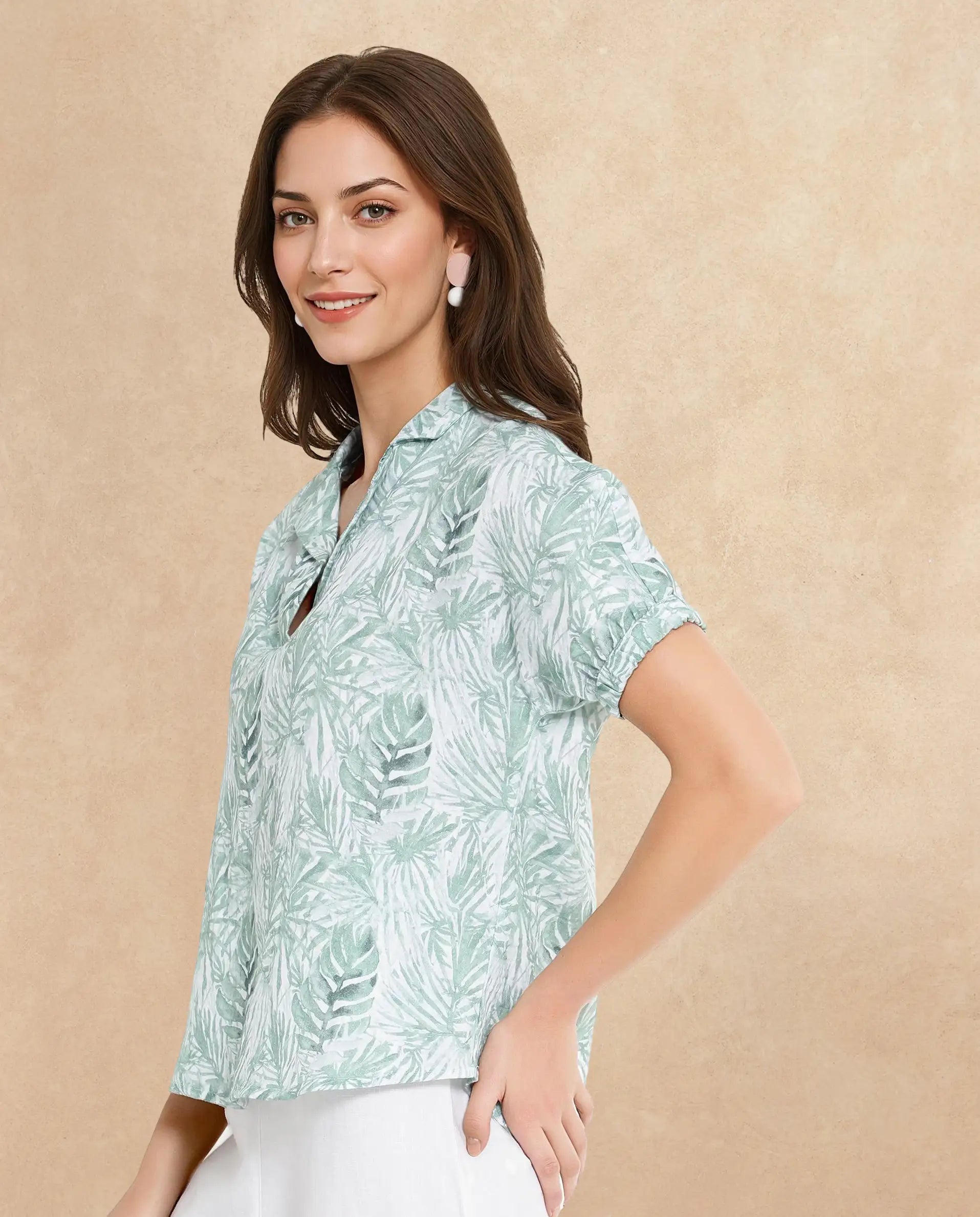 Rareism Women Manak Off White Extended Sleeves Lapel Neck Abstract Print Top