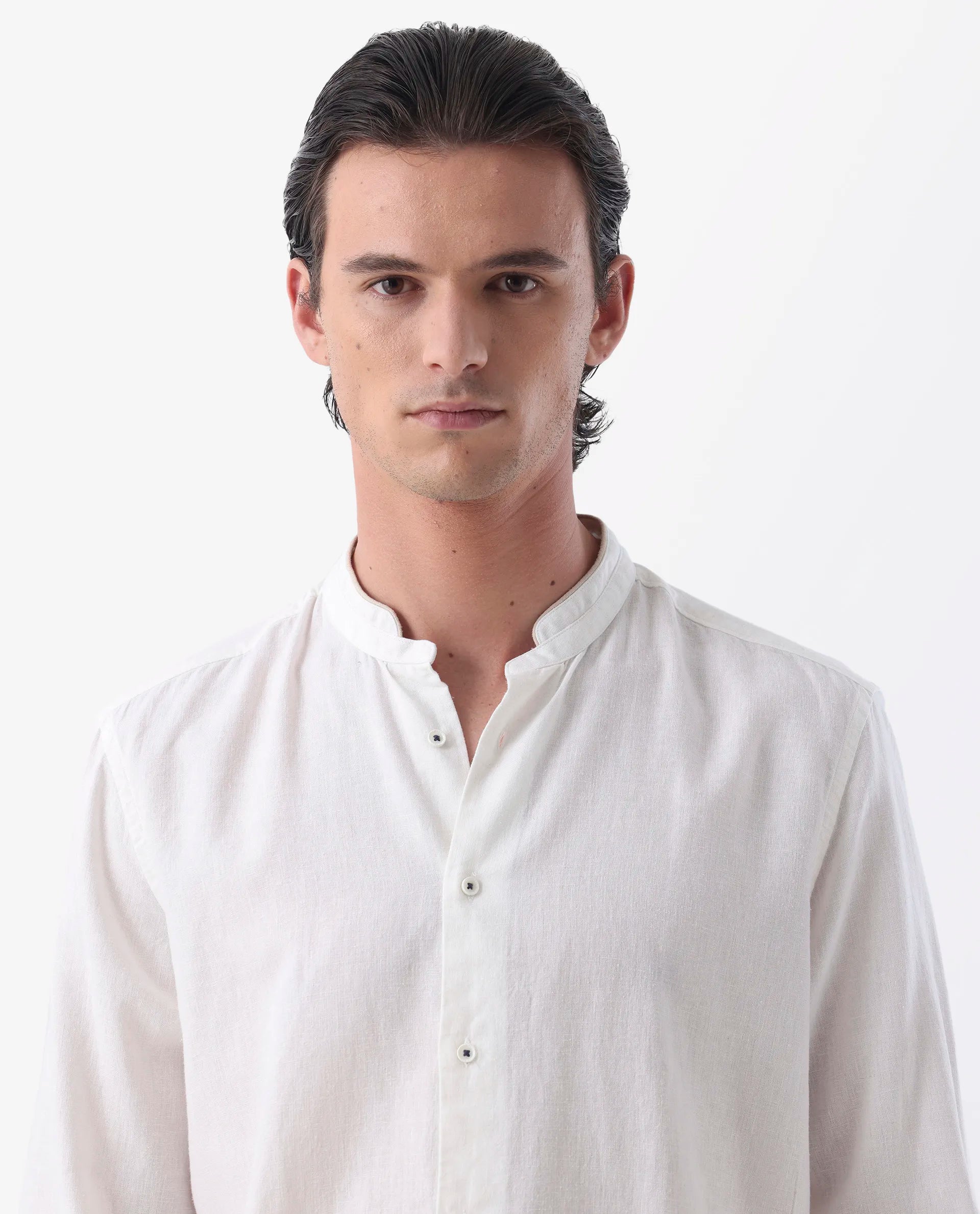 Rare Rabbit Men's Manderin White 100% Linen Plain Regular Fit Full Sleeve Mandarin Collar Shirt