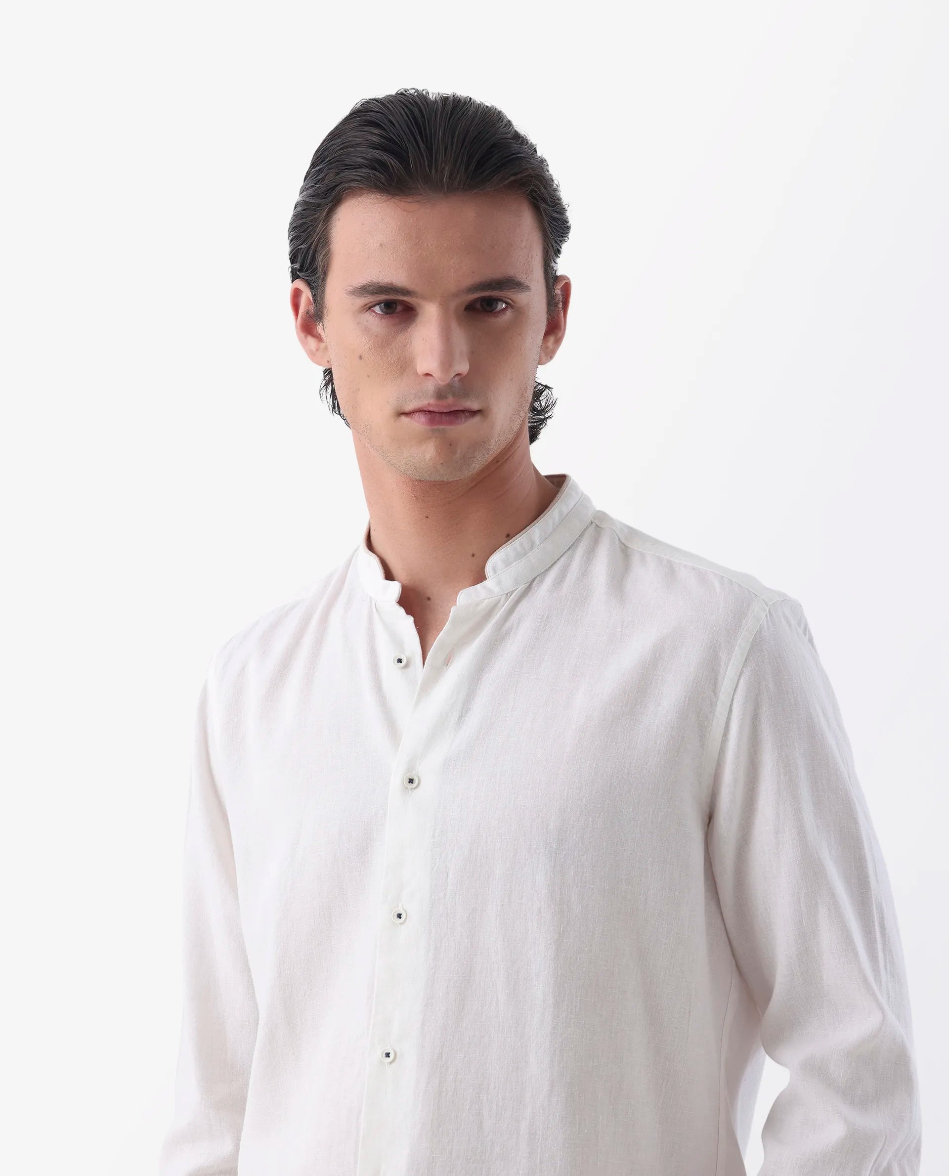 Rare Rabbit Men's Manderin White 100% Linen Plain Regular Fit Full Sleeve Mandarin Collar Shirt