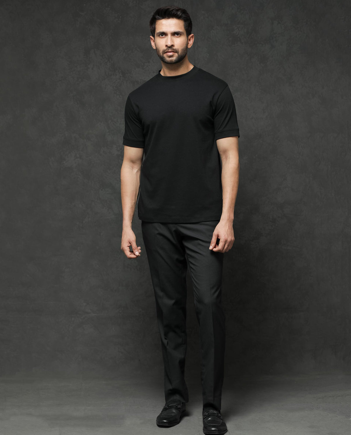Rare Rabbit Men's Mano Black Cotton Fabric Half Sleeves Solid T-Shirt