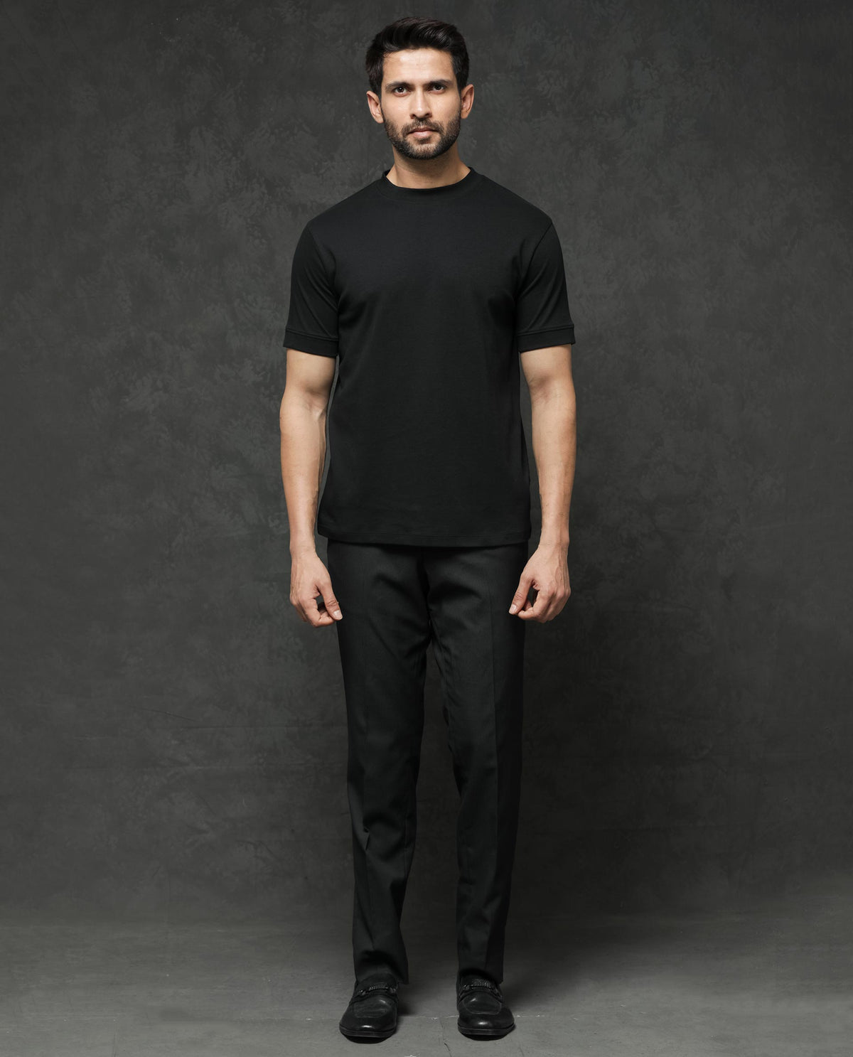 Rare Rabbit Men's Mano Black Cotton Fabric Half Sleeves Solid T-Shirt
