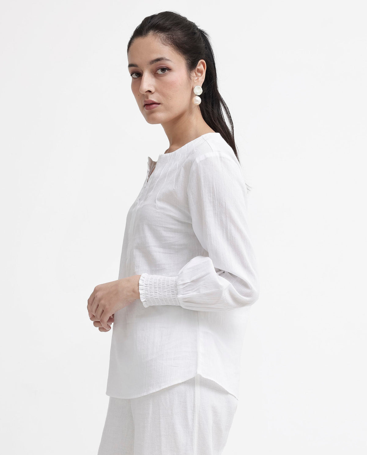 Rareism Women Mante White Cotton Fabric Full Sleeves Button Closure Mandarin Collar Bishop Sleeve Regular Fit Plain Top