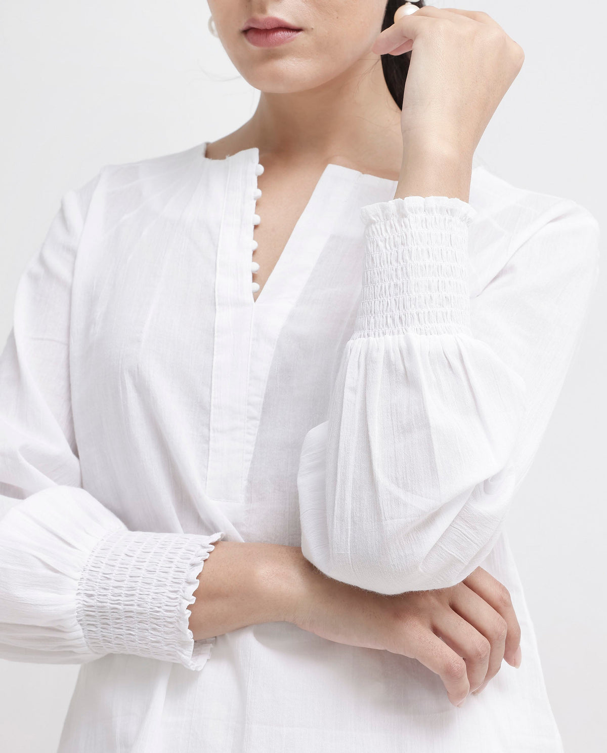 Rareism Women Mante White Cotton Fabric Full Sleeves Button Closure Mandarin Collar Bishop Sleeve Regular Fit Plain Top