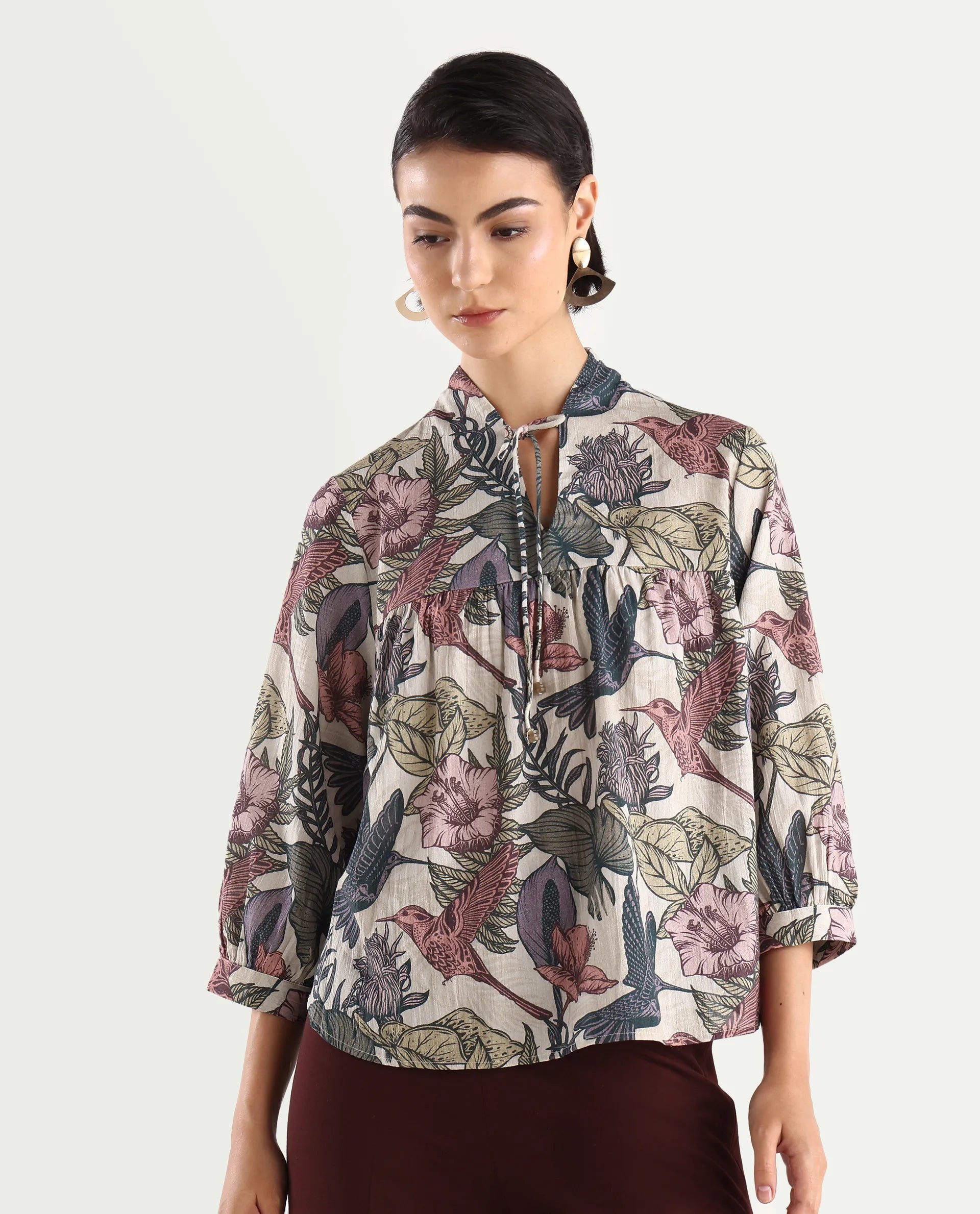 Rareism Women's Marlia Multi Cotton Blend V-Neck Tropical Print Balloon Sleeve Regular Fit Top