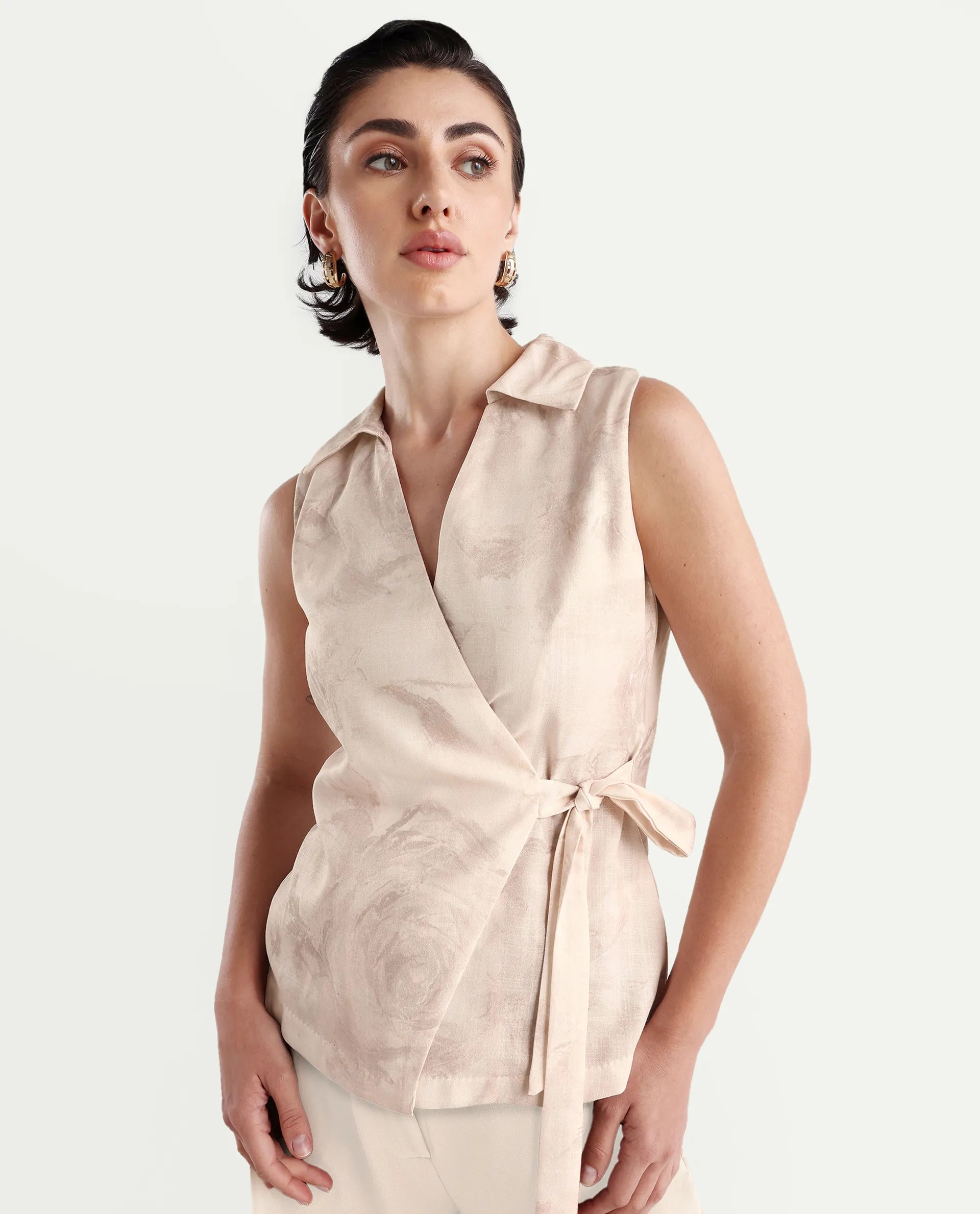 Rareism Women's Marlopo Light Beige Polyester Jonny Collar Fitted Top