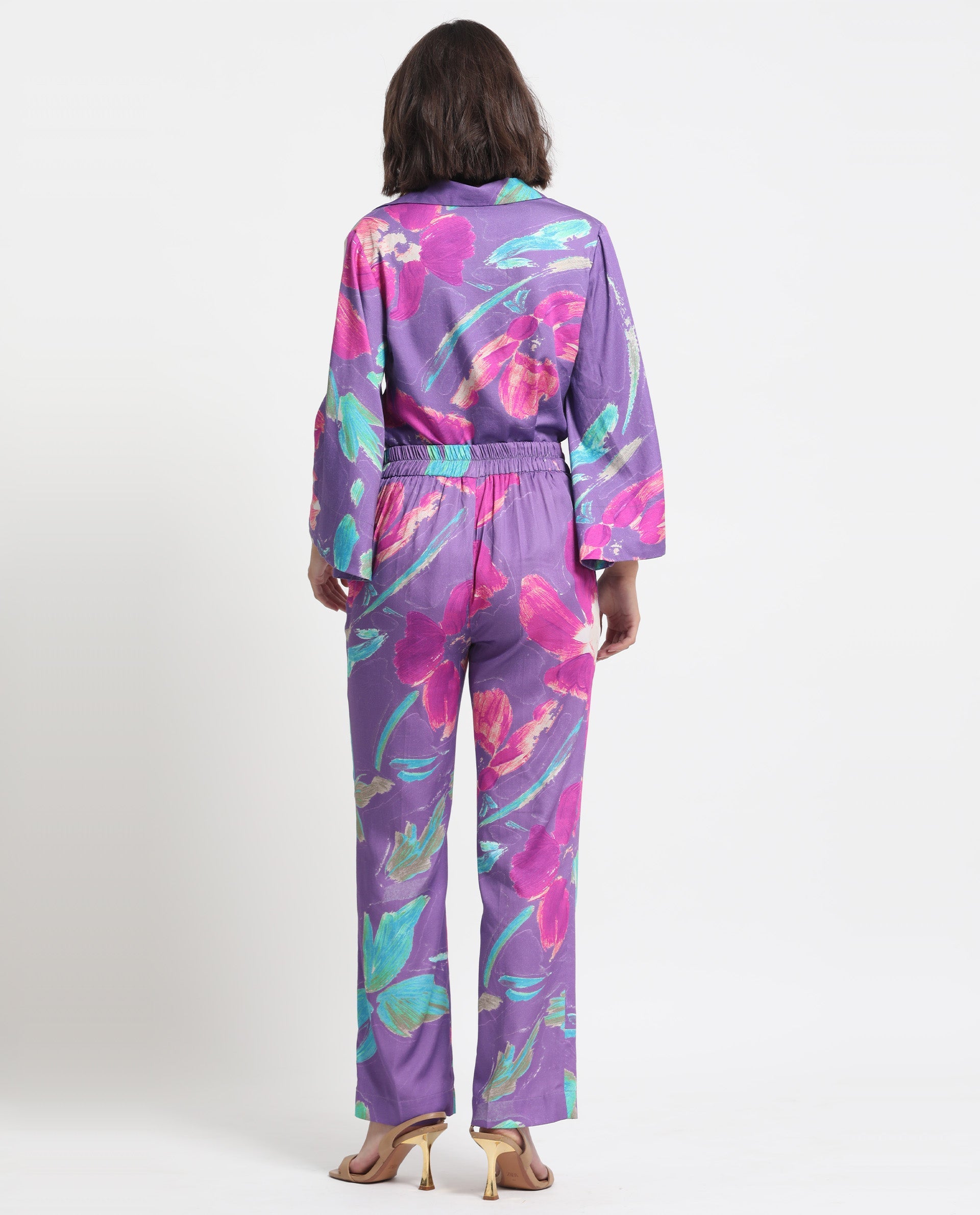 Rareism Women Martin Dark Blue Cotton Fabric Drawstring Closure Relaxed Fit Floral Print Ankle Length Trousers