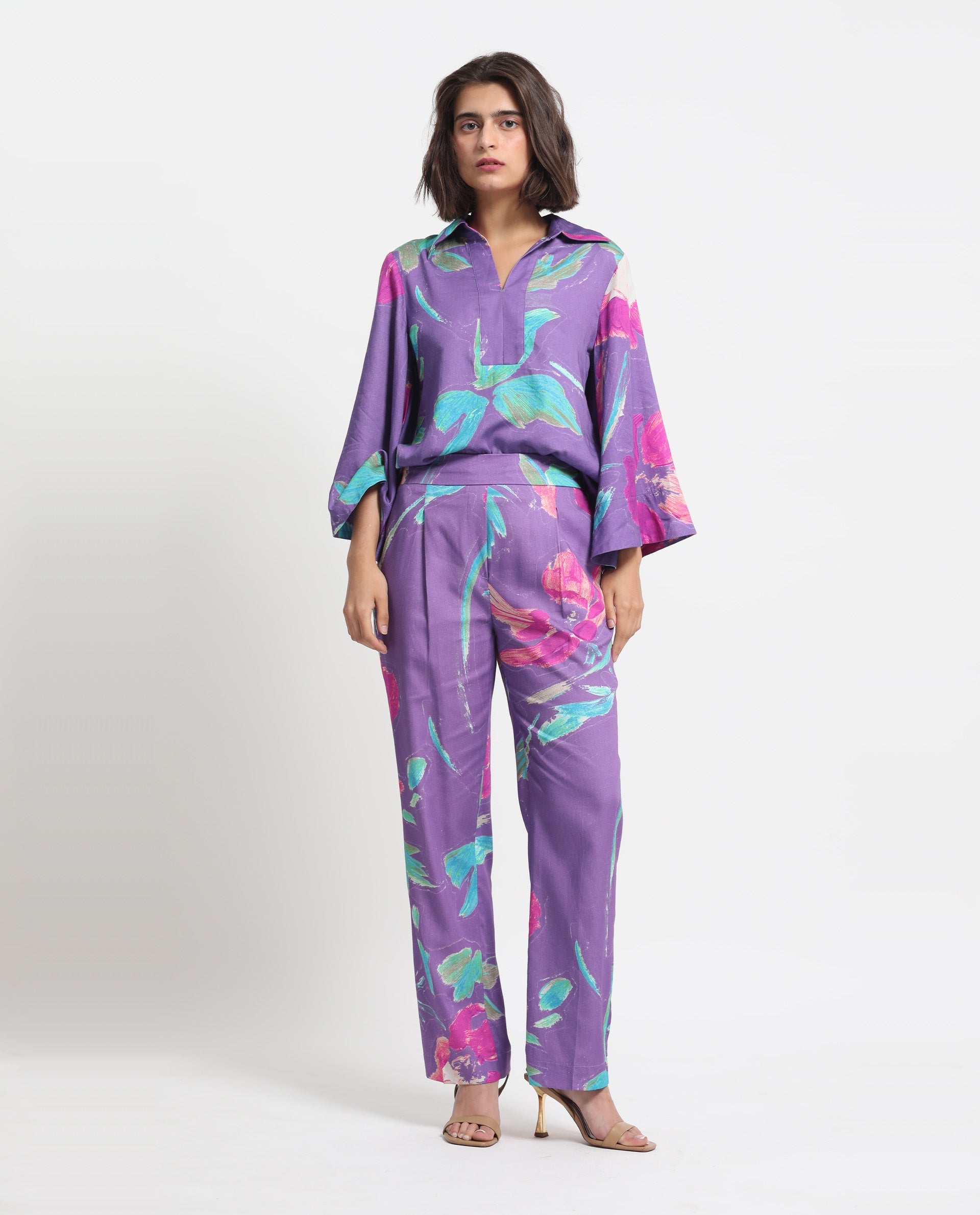 Rareism Women Martin Dark Blue Cotton Fabric Drawstring Closure Relaxed Fit Floral Print Ankle Length Trousers