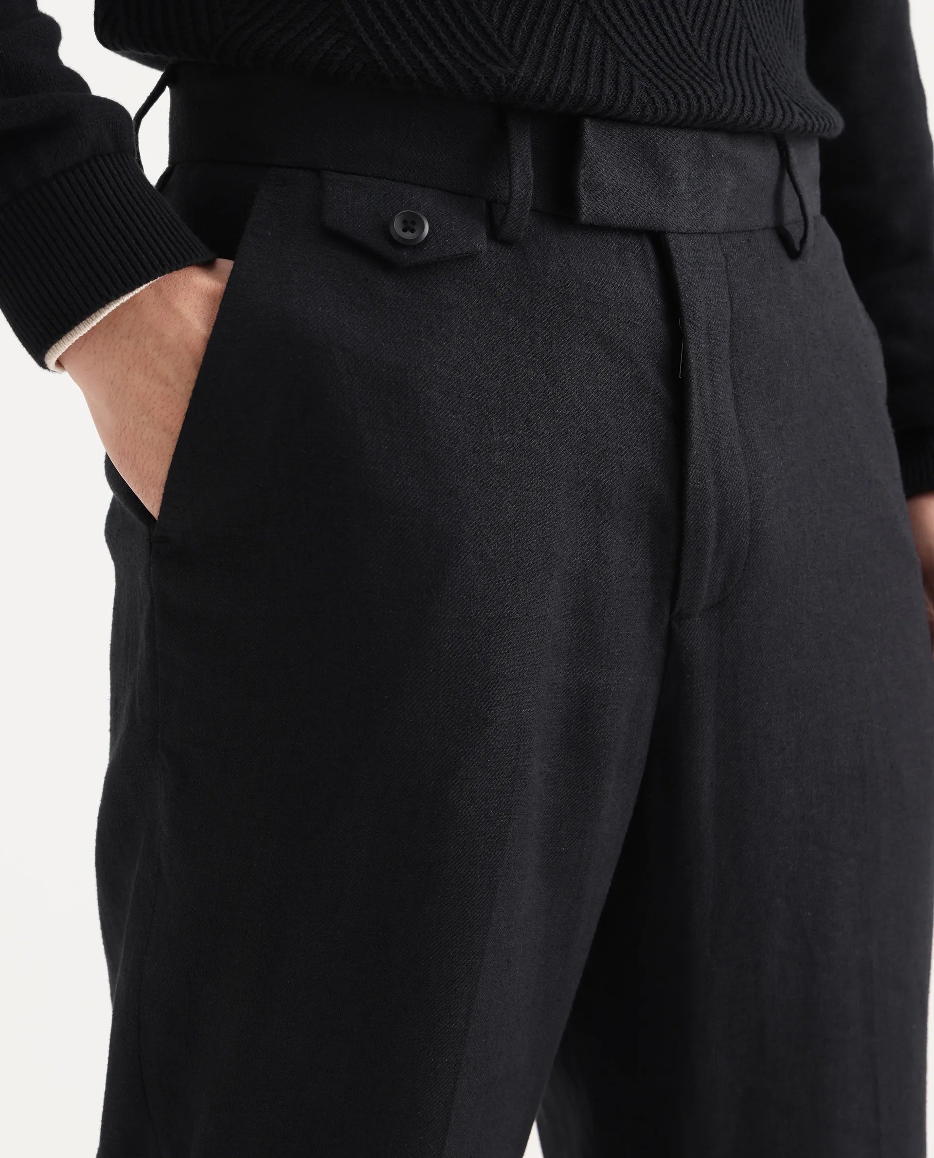 Rare Rabbit Men's Masoni-B Black Linen Blend Plain Relaxed Fit Trouser
