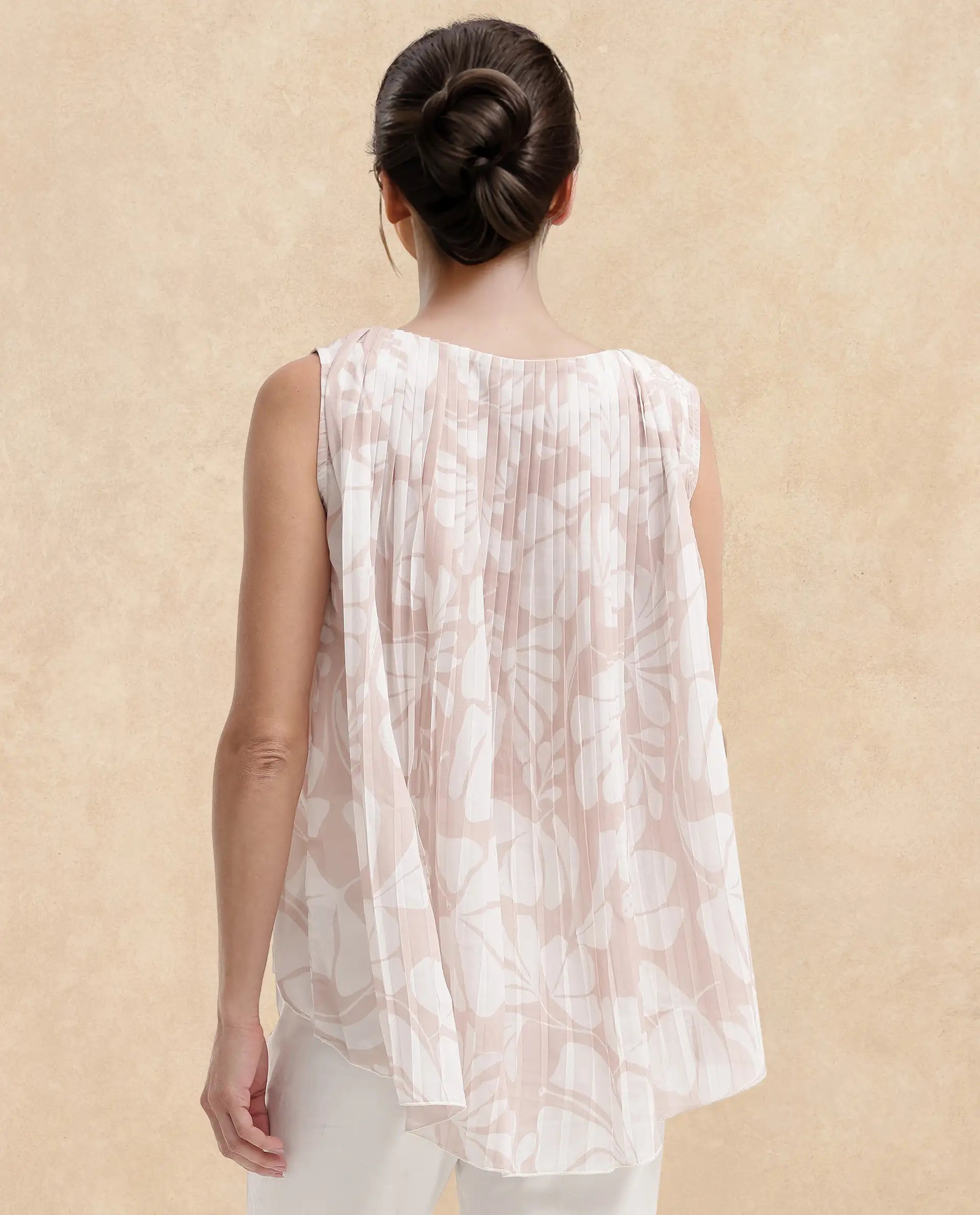 Rareism Women's Matera Light Beige Polyester Crew Neck Abstract Print Sleeveless Relaxed Fit Top