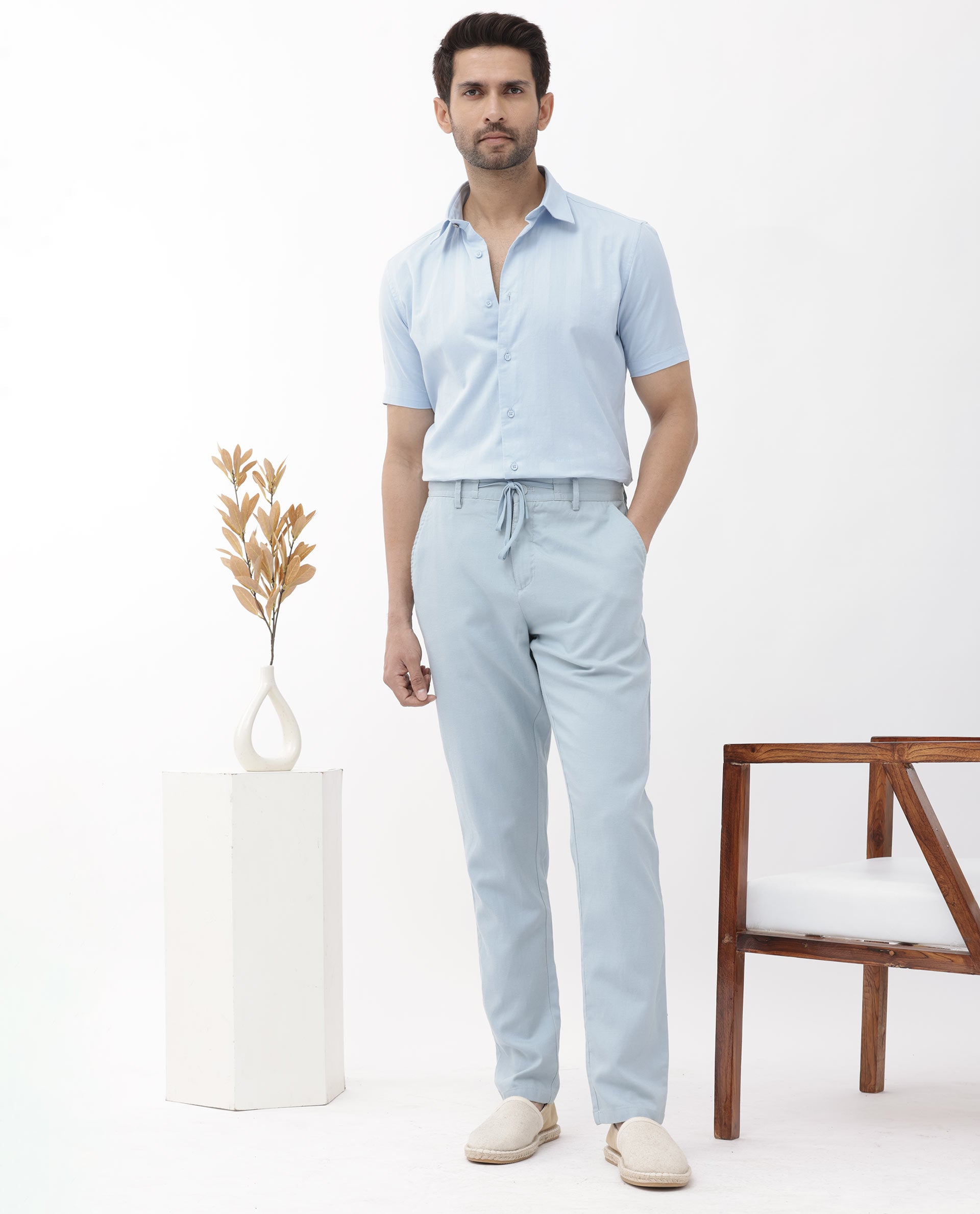 Rare Rabbit Men's Mattoo Light Blue Cotton Fabric Short Sleeve Boxy Fit Solid Shirt