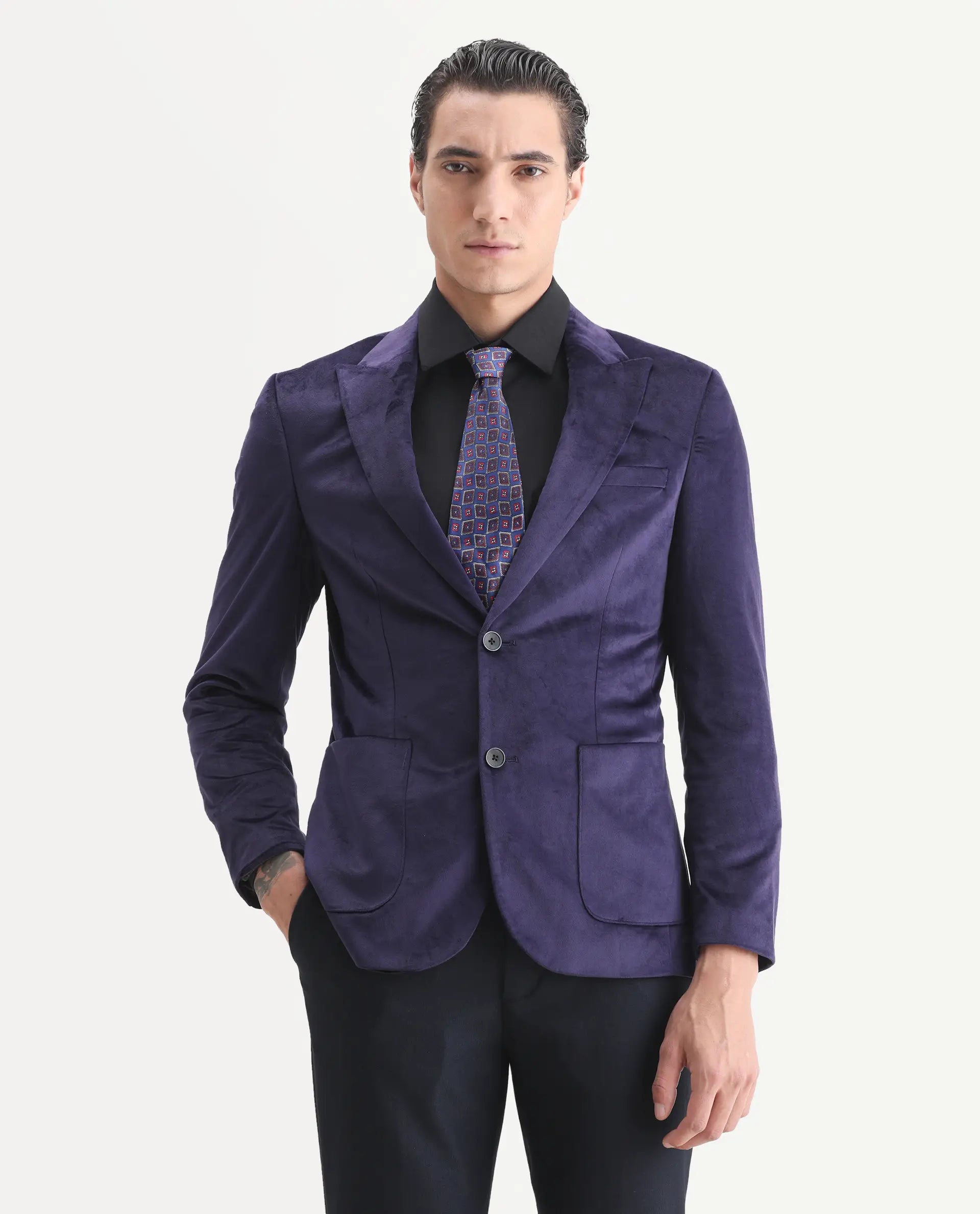 Rare Rabbit Men's Mazey Purple Velvet Plain Tailored Fit Full Sleeve Lapel Neck Blazer