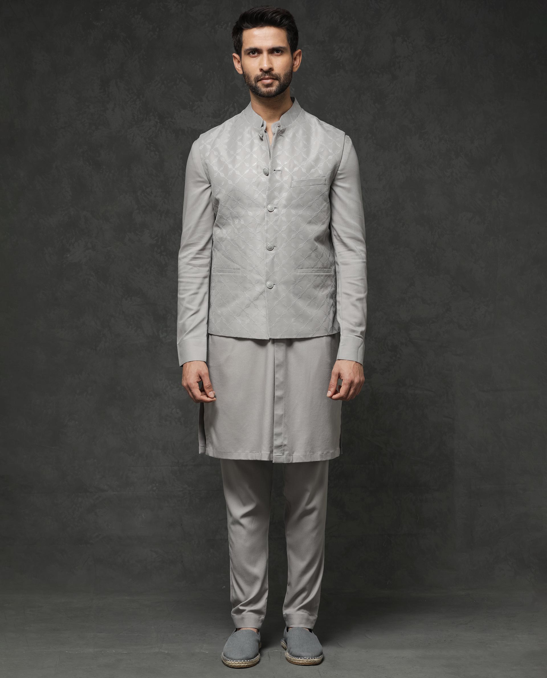 Rare Rabbit Men's Medo-Kpb Grey  Kurta-Suit