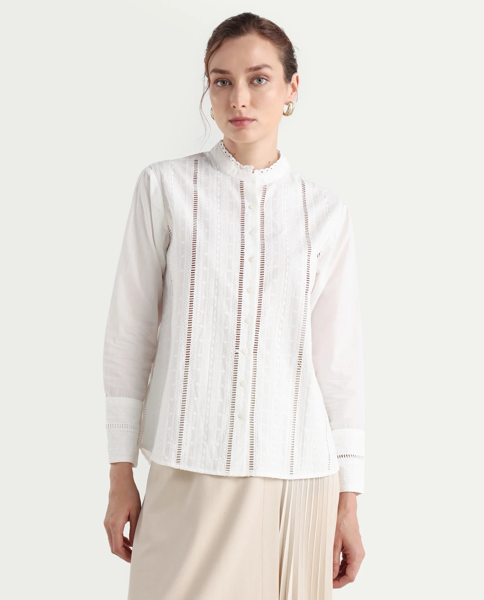 Rareism Women's Melloyo Off White Cotton Mandarin Collar Plain Cuffed Sleeve Regular Fit Top