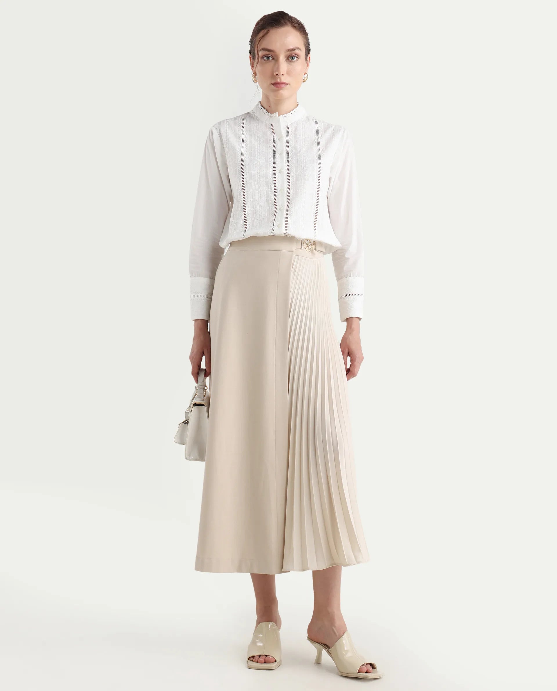 Rareism Women's Melloyo Off White Cotton Mandarin Collar Plain Cuffed Sleeve Regular Fit Top