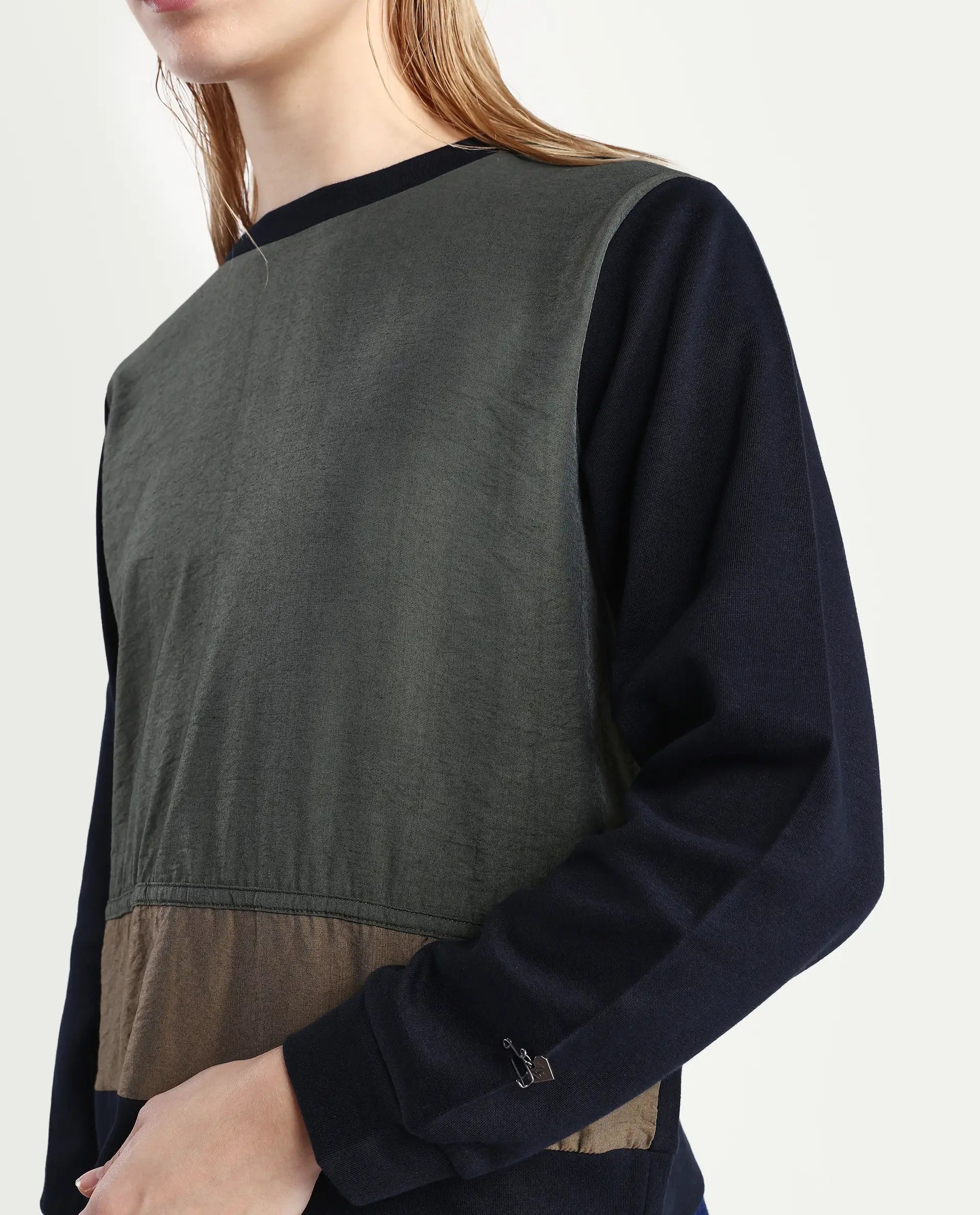 Rareism Women's Melone Dark Olive Cotton Blend Crew Neck Plain Relaxed Fit Sweatshirt